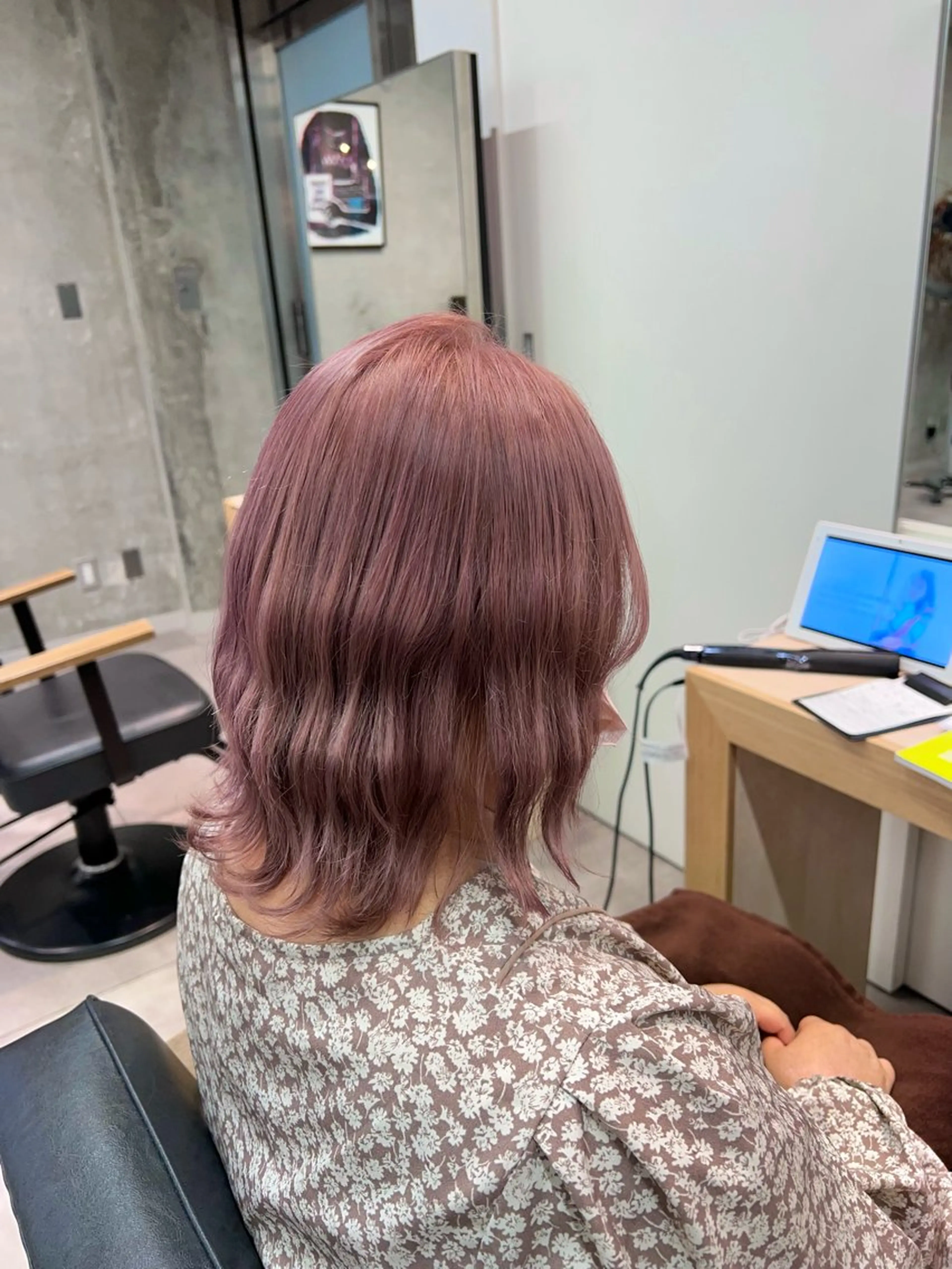 ミディアム カラー ヘアカラー トリートメント 🌞レイヤー×カラー 前川那津美🌞のヘアスタイル