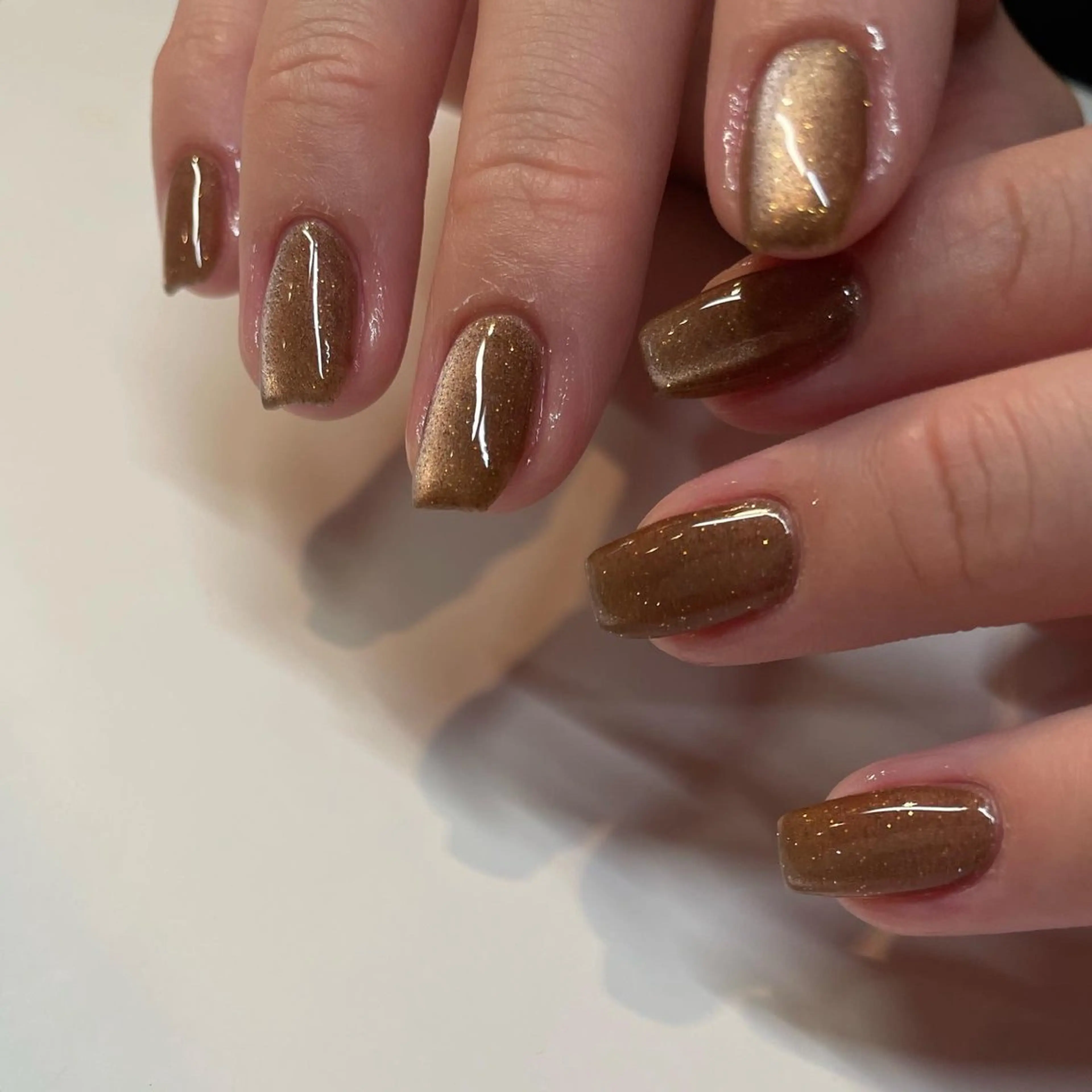 ネイル マグネットネイル Manon Yuiのマツエク・マツパデザイン