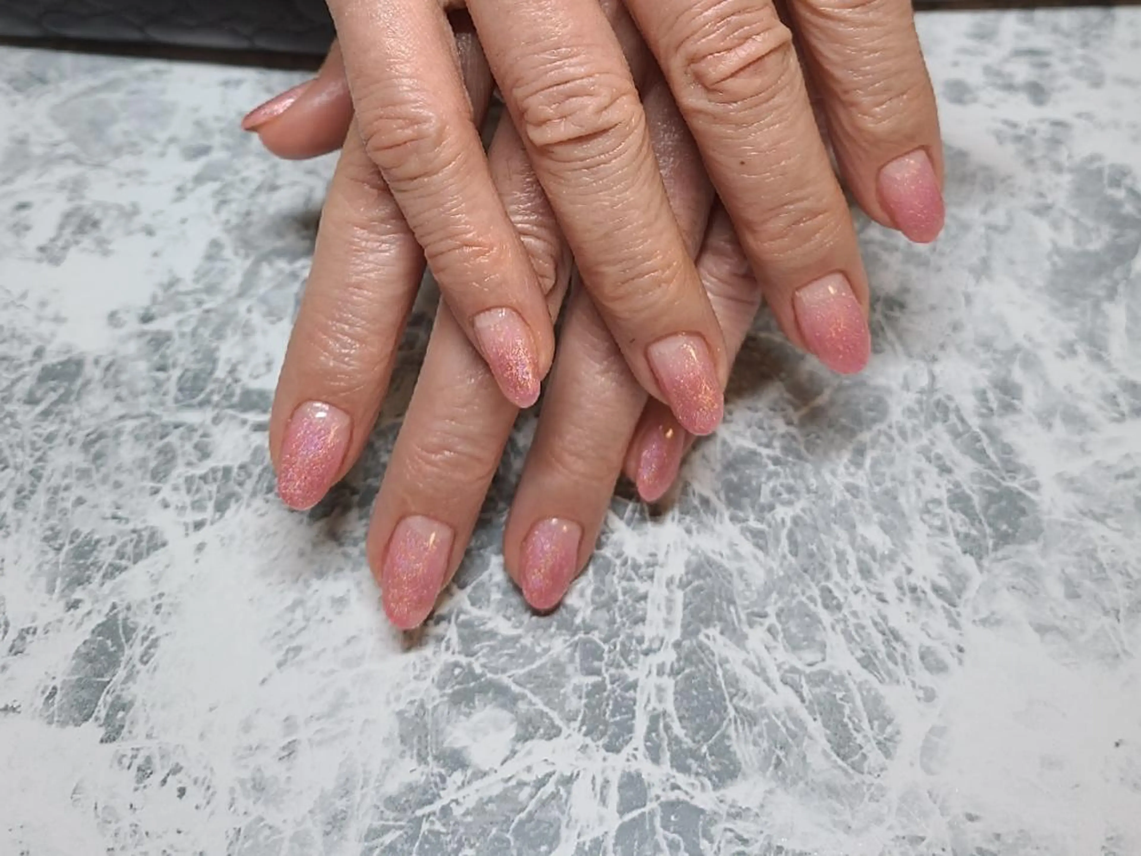 ネイル グラデーション ピンク SanaNailsalon所属・Sana Nailsalonのネイルデザイン