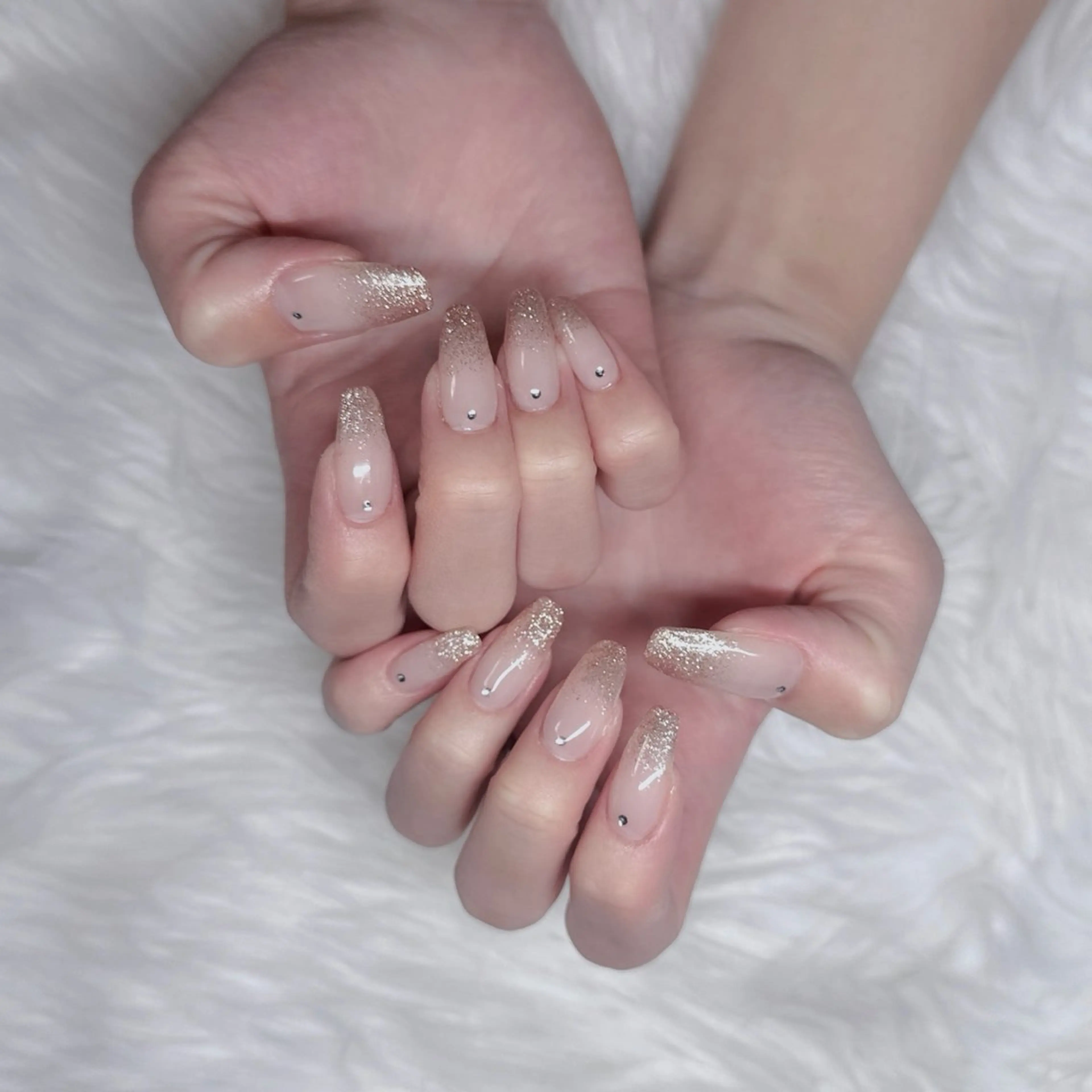 ネイル グラデーション ラメ(グリッター) ラメグラデーション ハンドネイル Momo🍑 【パラジェル取扱店】のネイルデザイン