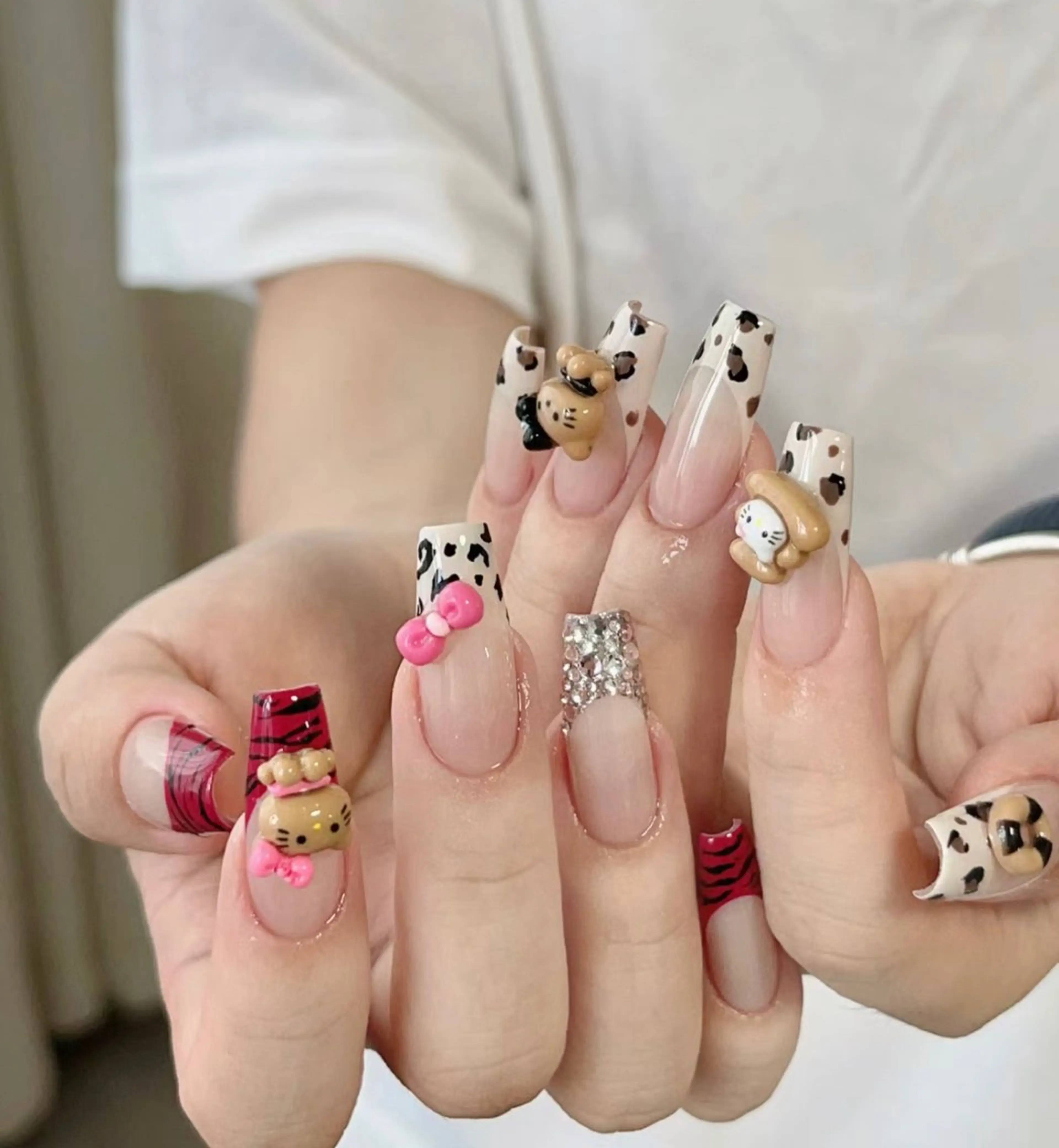 ネイル ハンドネイル ハンドケア 🍑 momo_nailのネイルデザイン