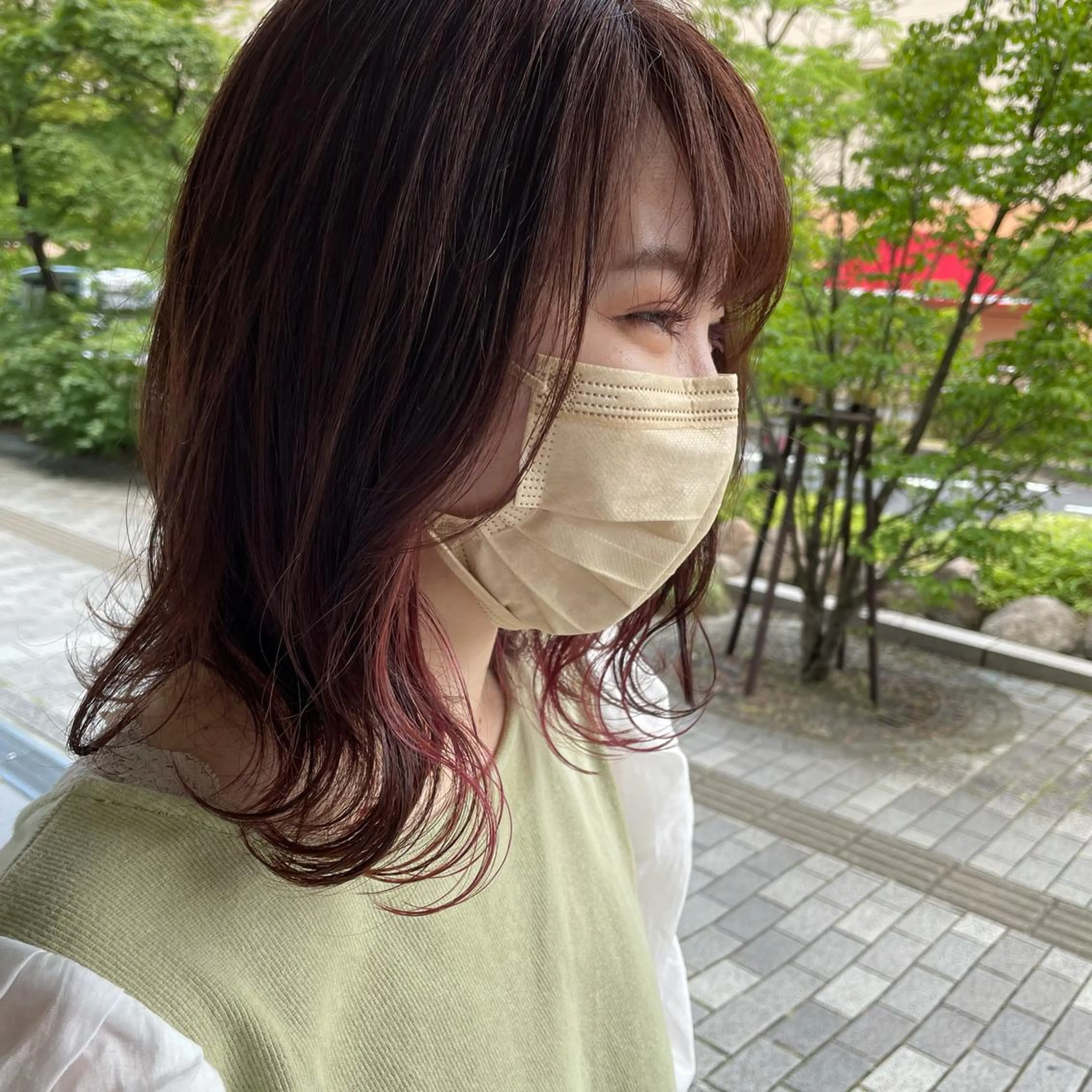 ミディアム カラー ヘアカラー 小森 樹奈のヘアスタイル