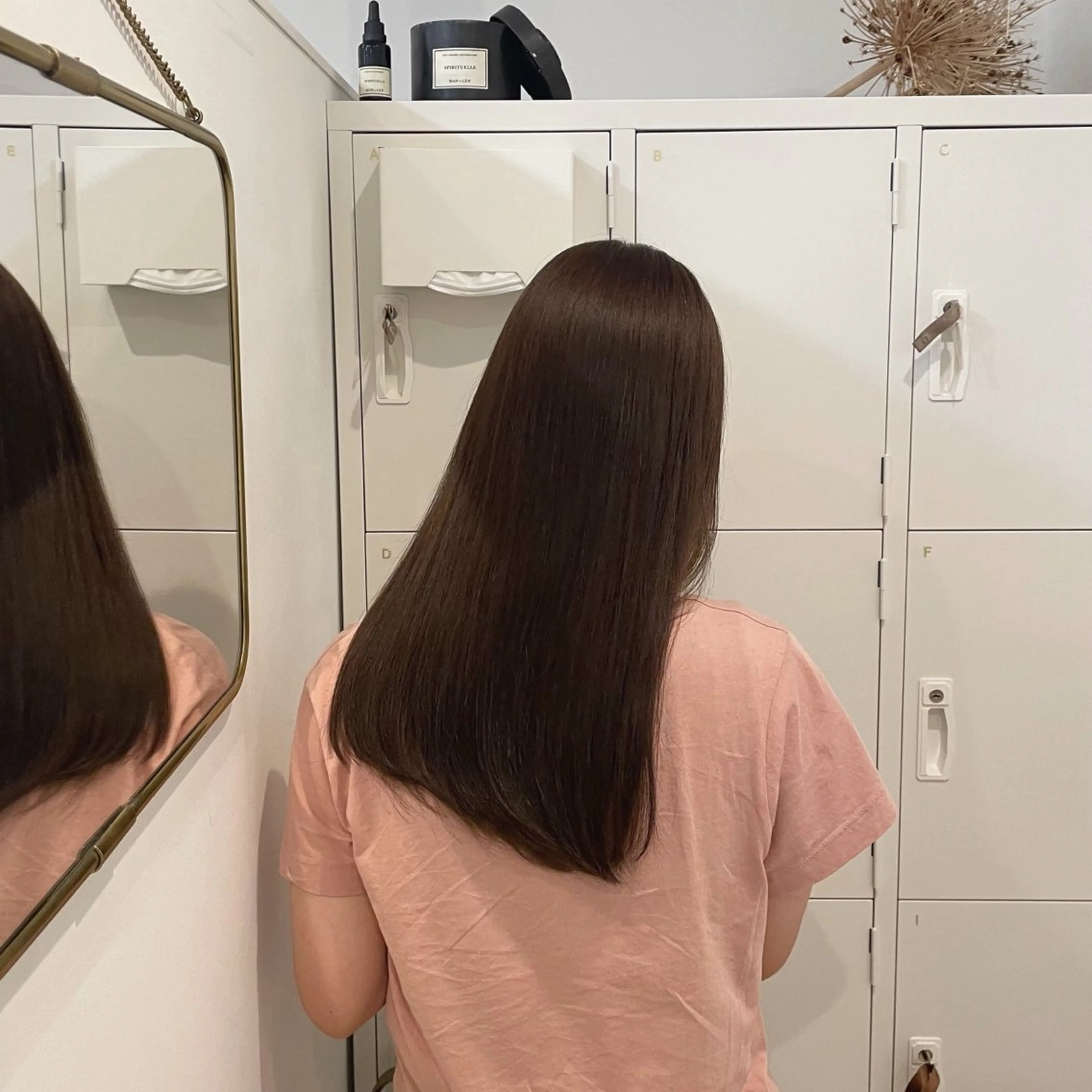 【2.3回目まで】カット+透明感カラー (Aujuaシャンプー付き🧴)の写真