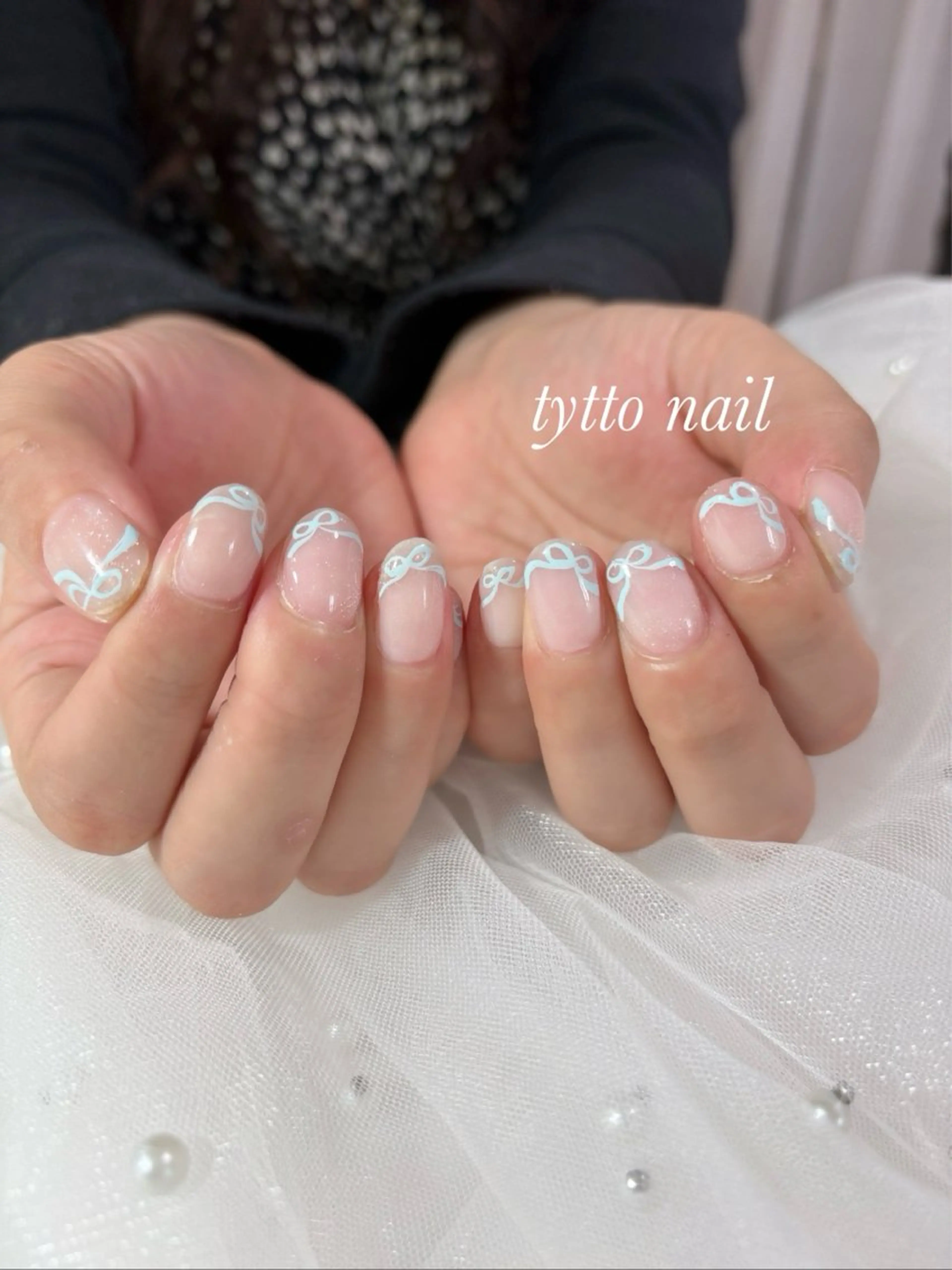 ネイル ブルー グラデーション キラキラネイル マグネットネイル オフィスネイル ハンドネイル tytto nail ❤︎‪‪eri‪‪のネイルデザイン