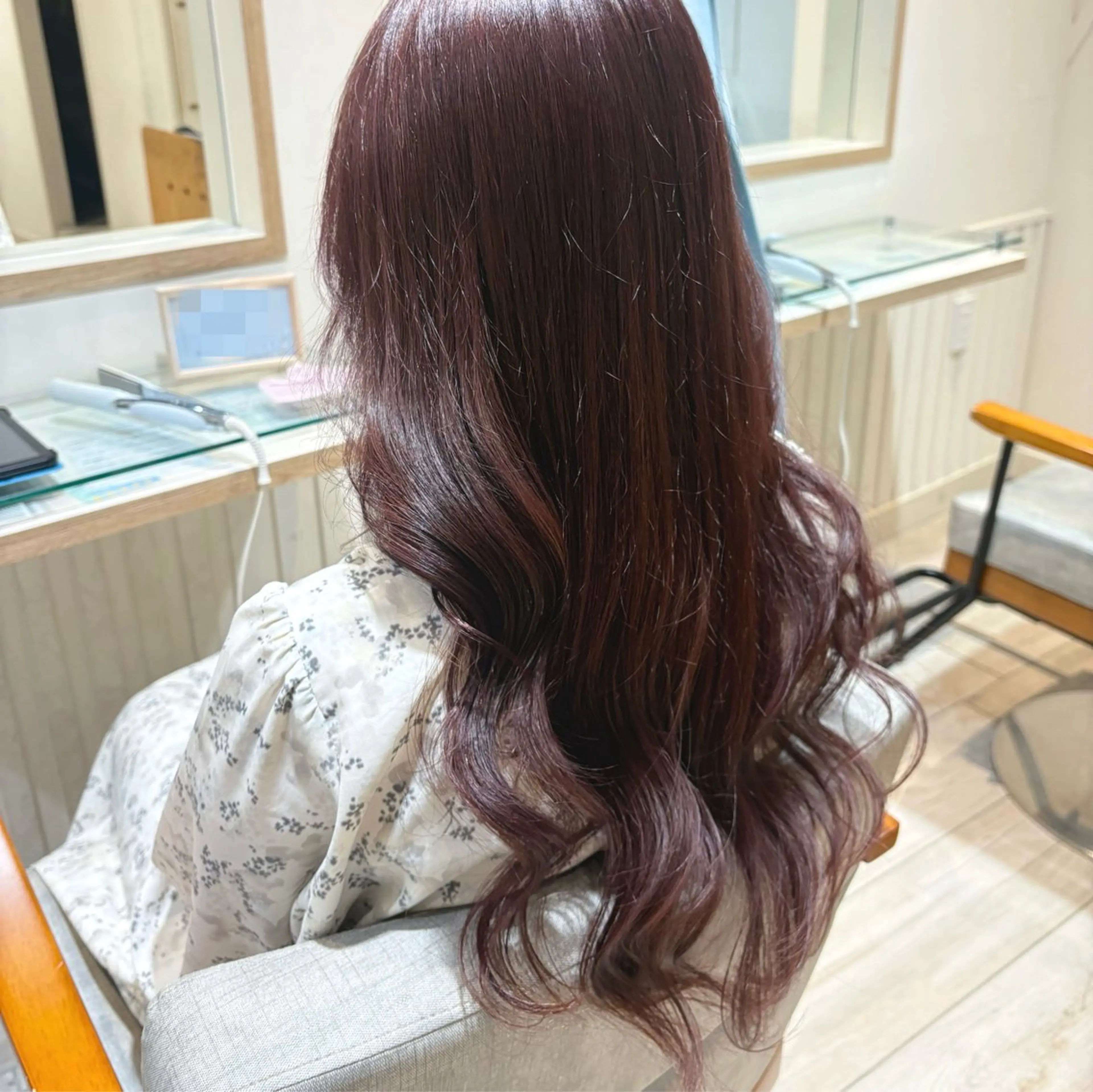 ワンカラー＋髪質改善Ninaトリートメント𓂃🎀𓈒𓏸 ロング料金別途の写真