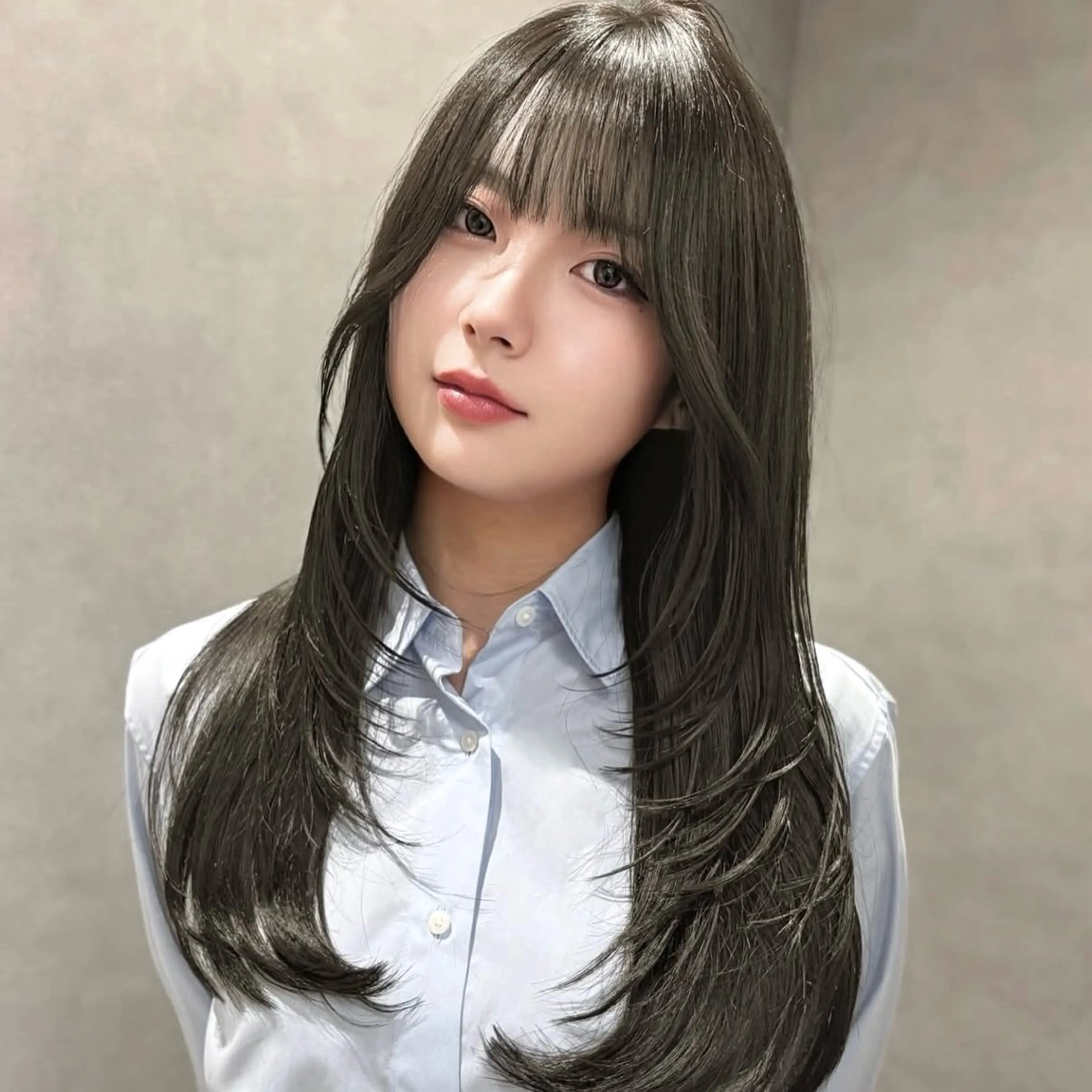 ロング nit by AHNKISM所属・韓国ヘア💎レイヤー カットYUYAのヘアスタイル