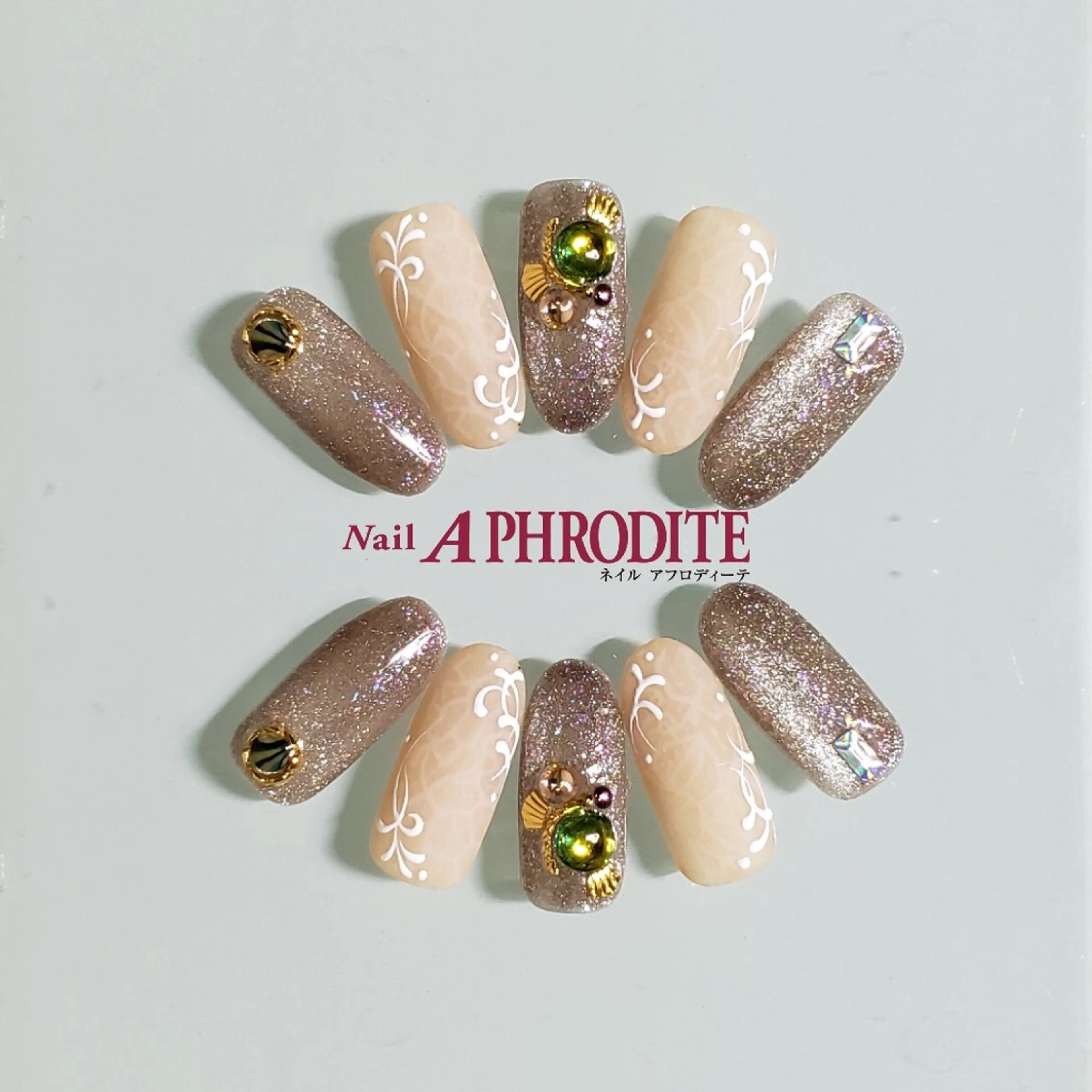 ネイル ジェルネイル ニュアンスネイル スカルプネイル ソフトジェル ネイルチップ ハンドネイル Nail  Aphroditeのネイルデザイン
