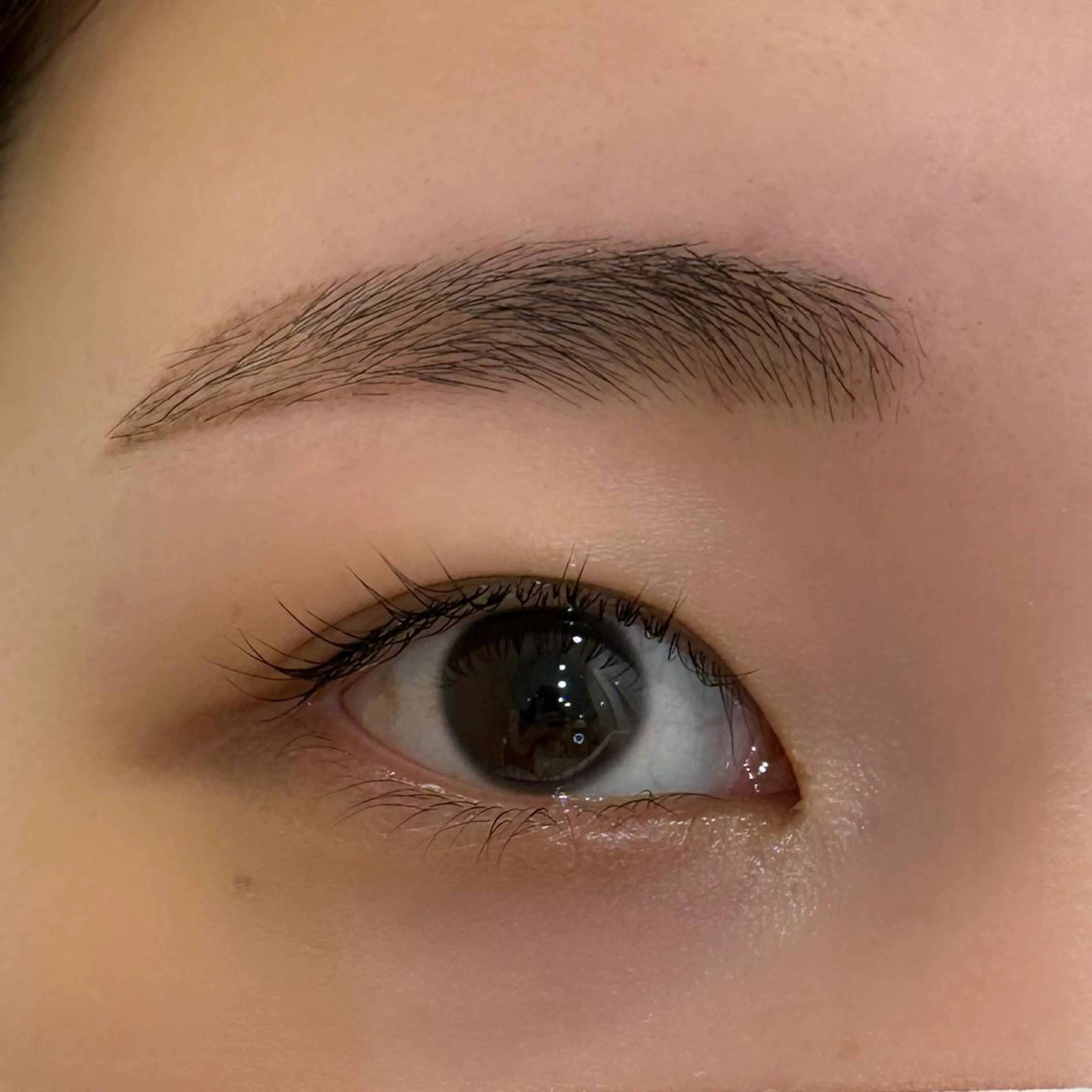 アイブロウ mir.hair所属・mir Nanamiのマツエク・マツパデザイン