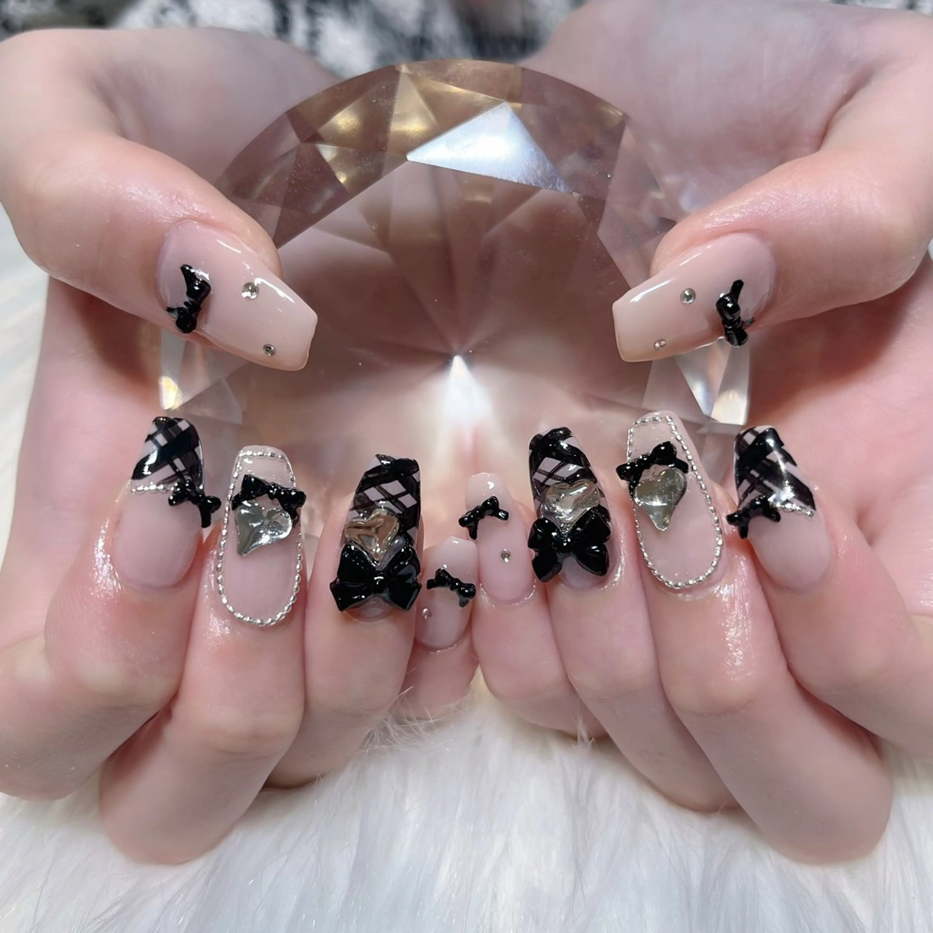 ネイル アートネイル ガーリー 韓国ネイル 持ち込み ワンホンネイル KOKONA 🎀のネイルデザイン