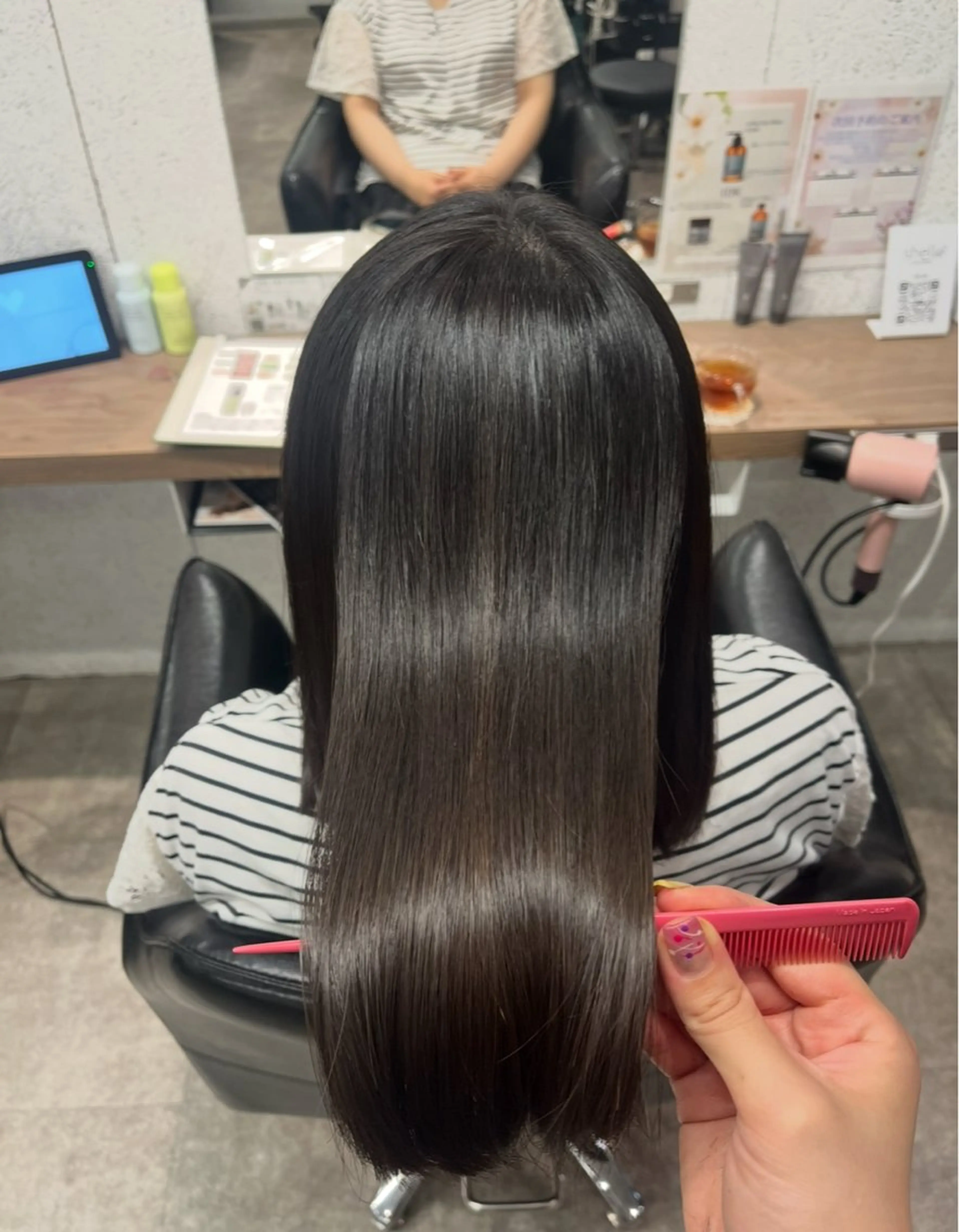 ミディアム 🍓艶髪/艶カラー ハイトーン/しんたにのヘアスタイル