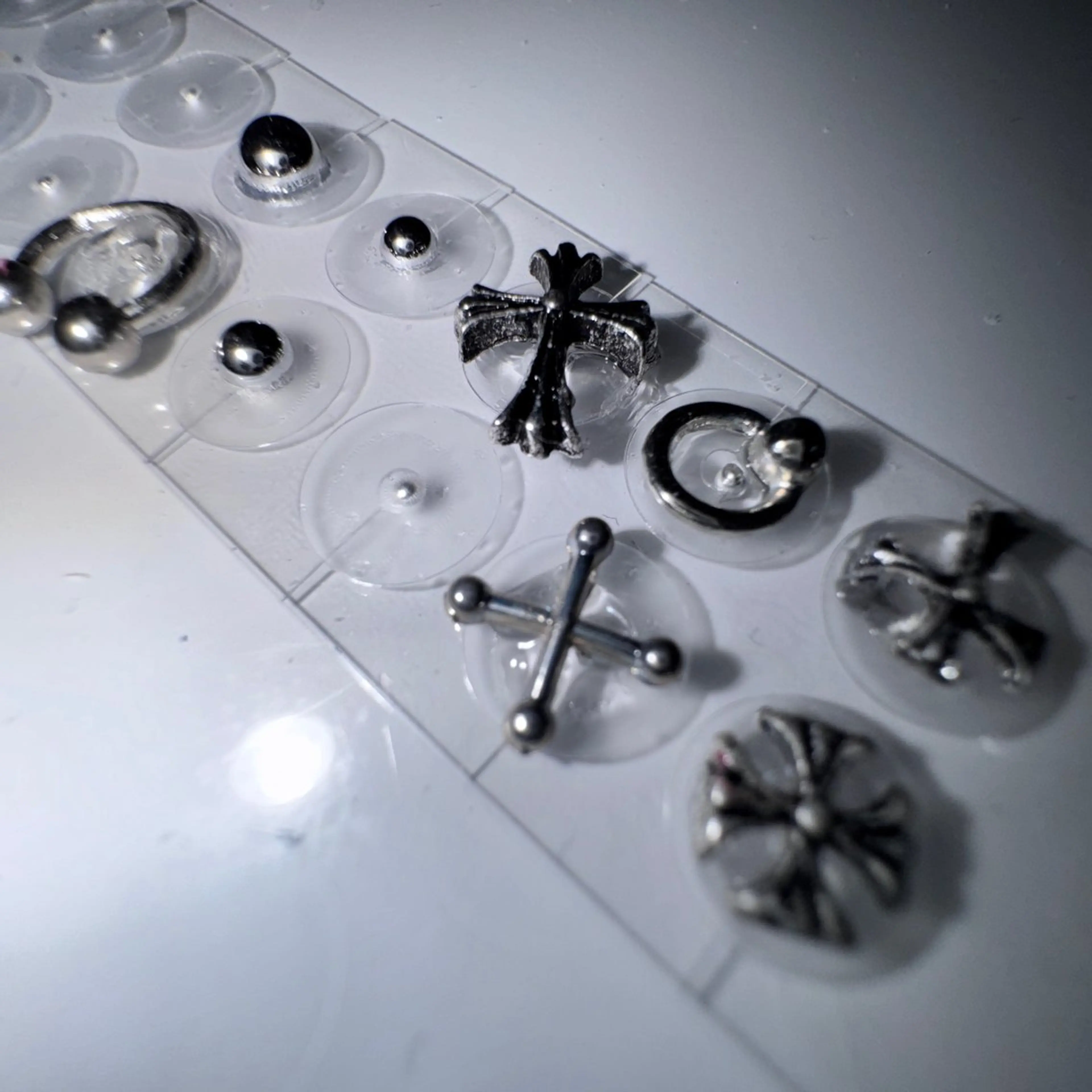 WOL TOKYO YUURIのネイルデザイン