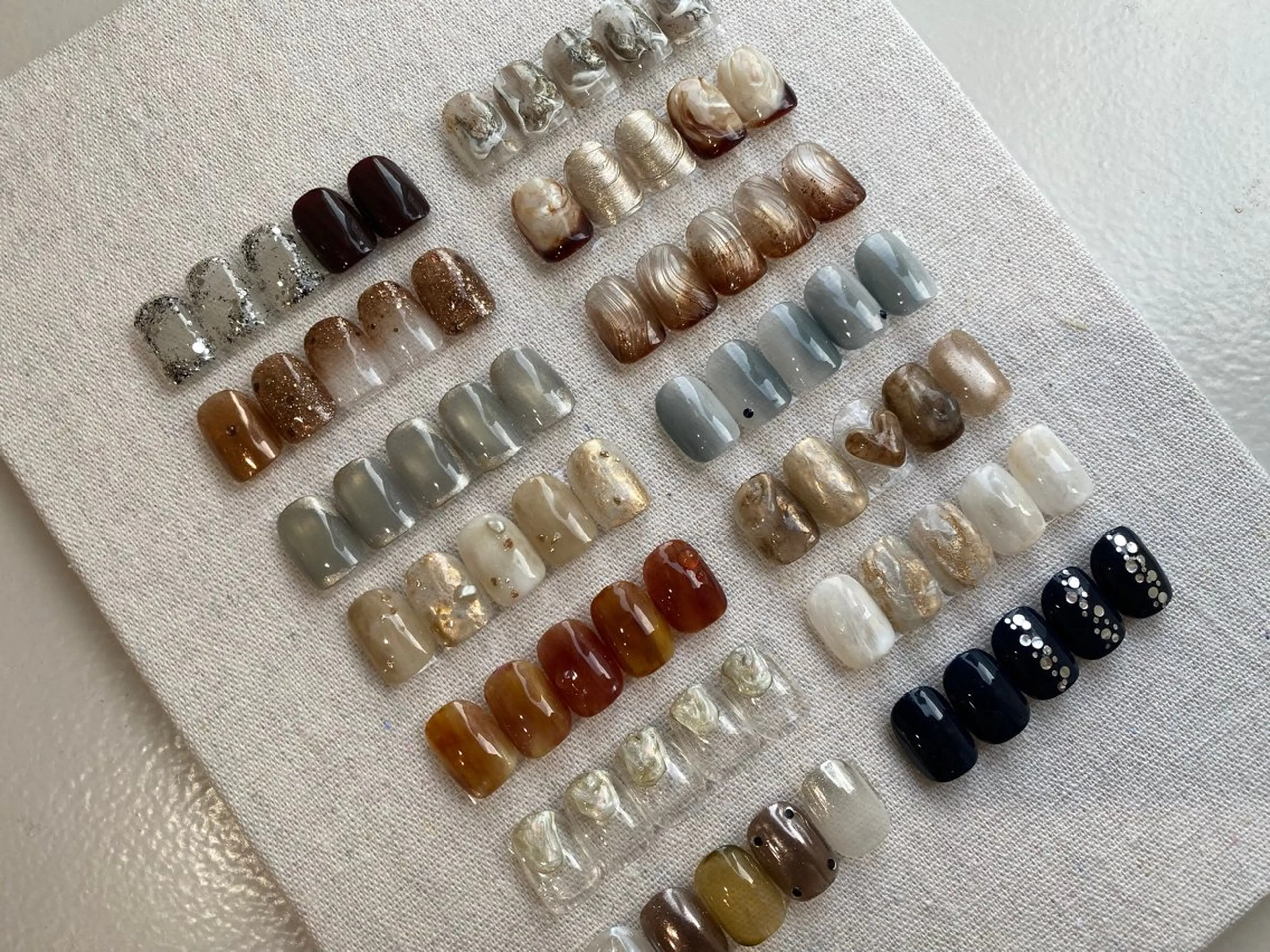 ネイル NINE_ SAKIのネイルデザイン