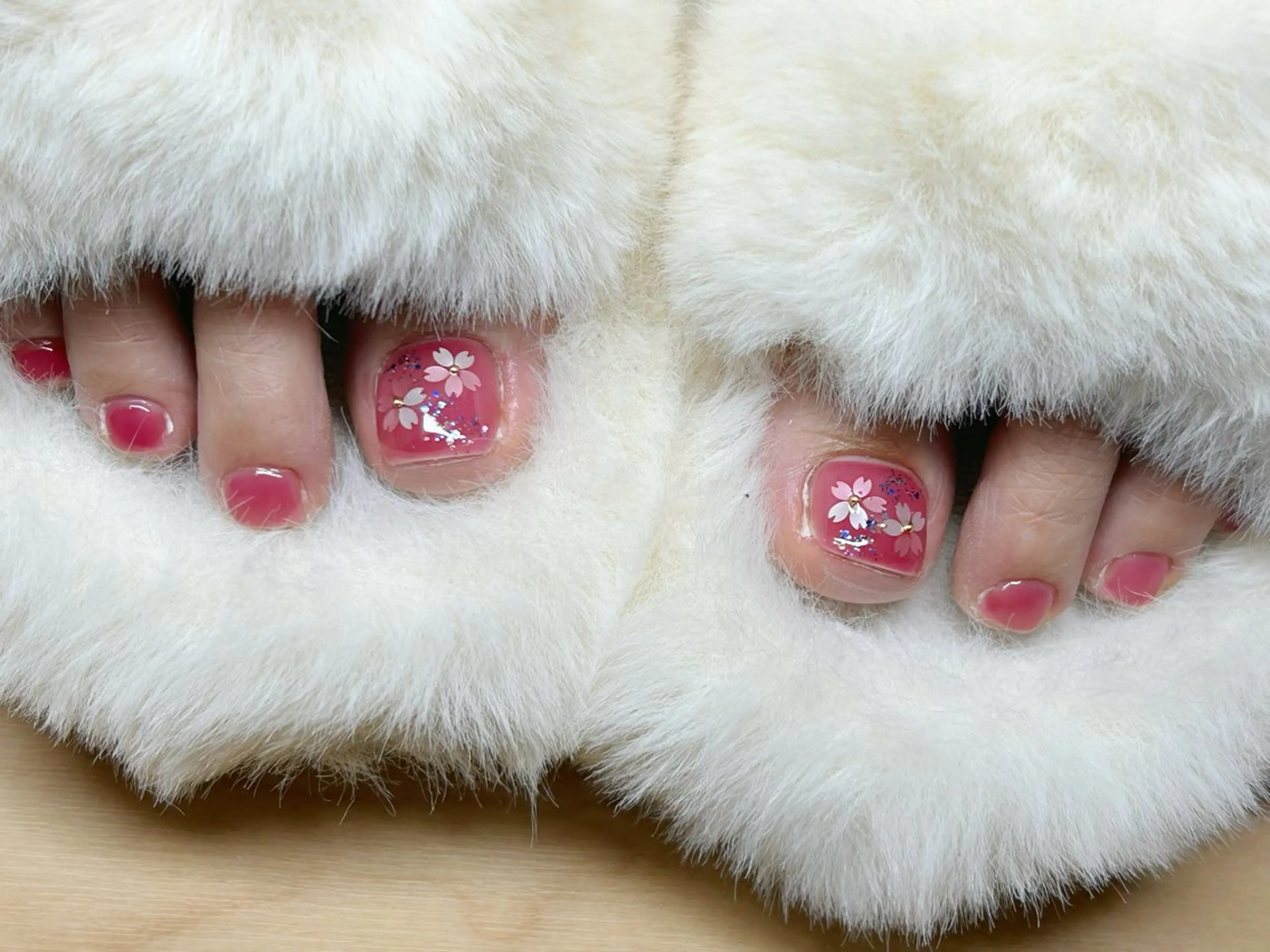 ネイル アートネイル 成人式 長さ出し フットネイル マグネットネイル フットネイル Lino Nailのネイルデザイン