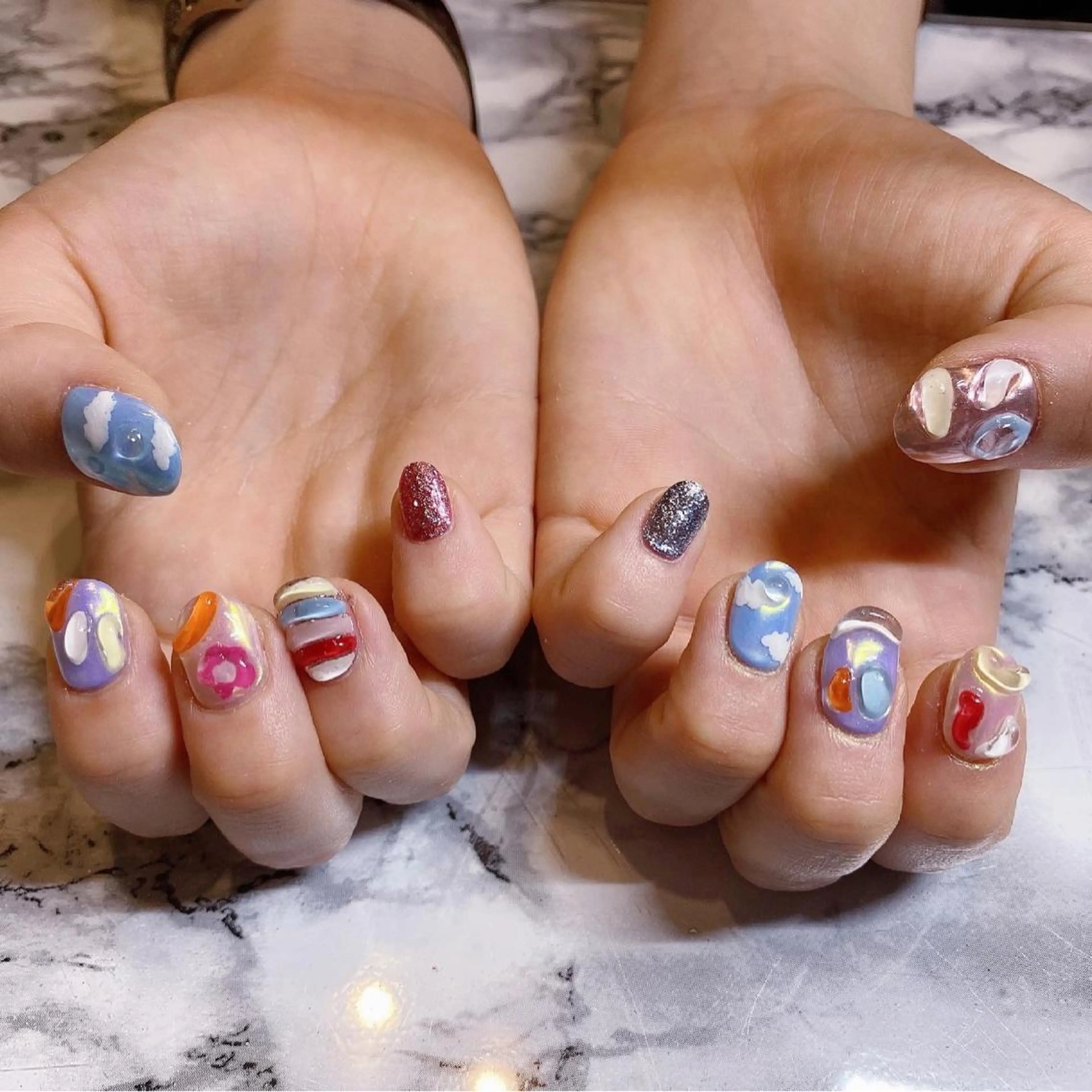 ネイル アートネイル オーロラネイル ニュアンスネイル ワンカラーネイル ぷっくりネイル To Me Nail所属・🩵 mei🩵のネイルデザイン