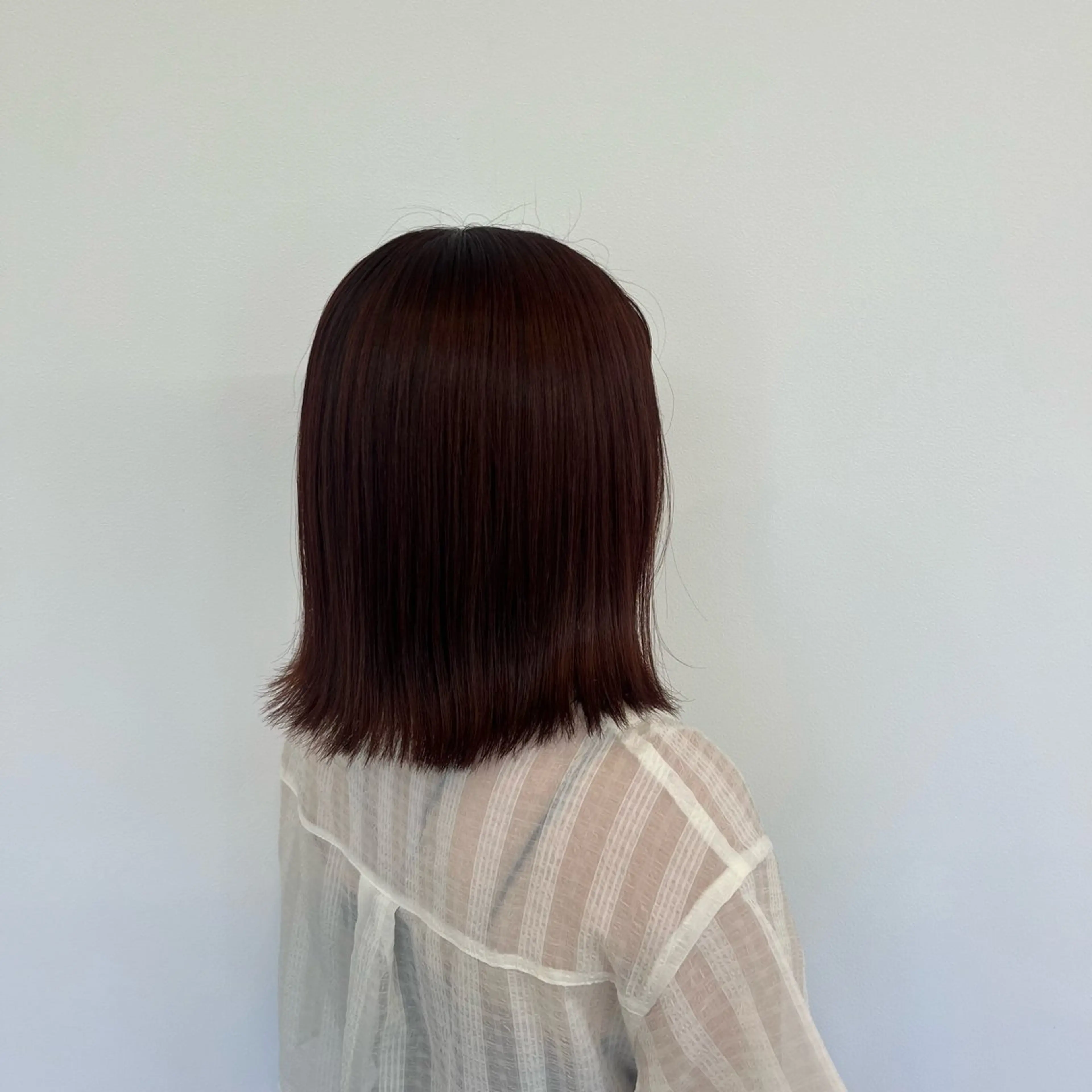 カラー ルプラボウ 鈴木 莉菜のヘアスタイル