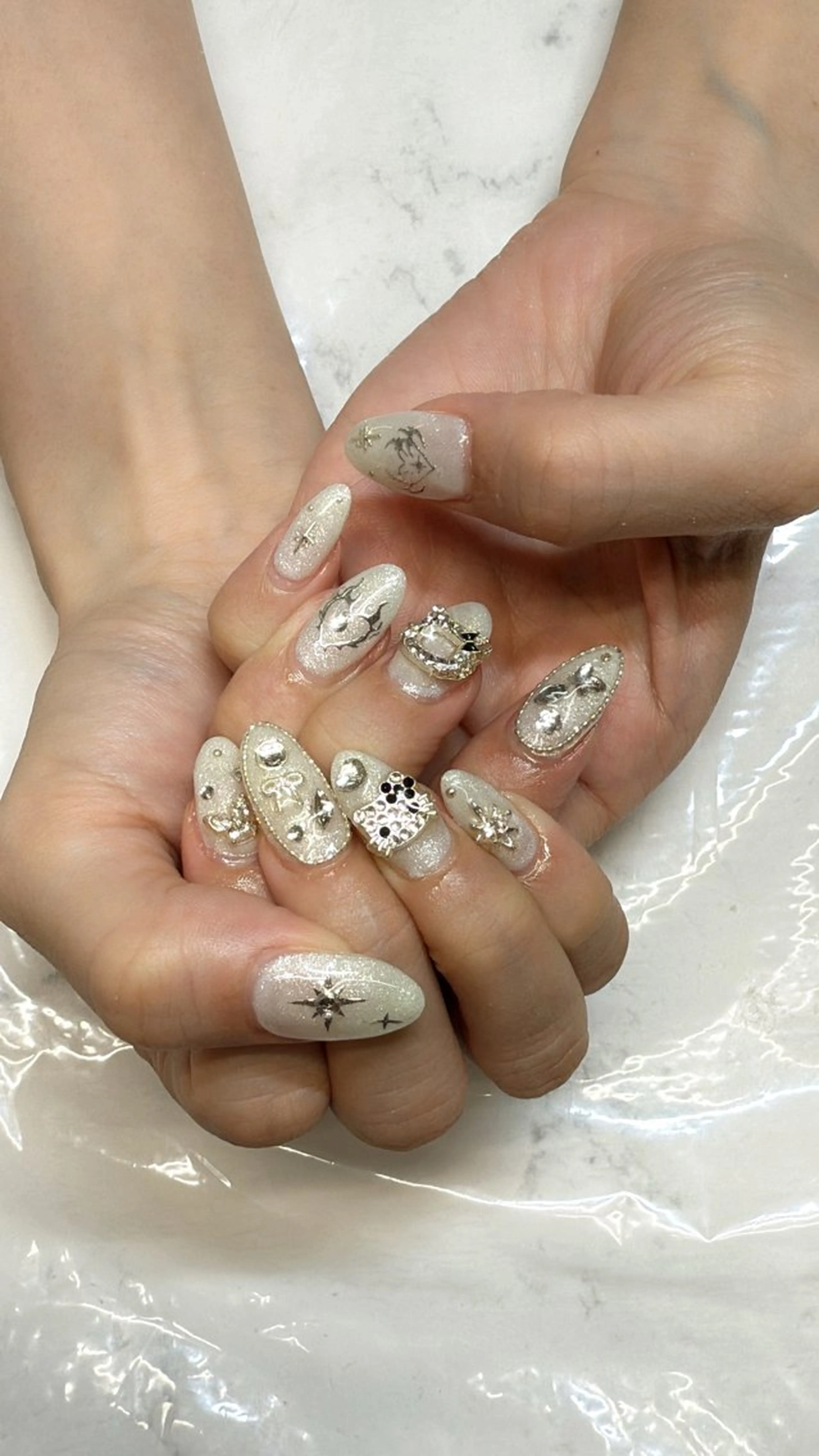 ネイル 💎Guarendo💎錦糸町店所属・✨アン ミユ✨のネイルデザイン