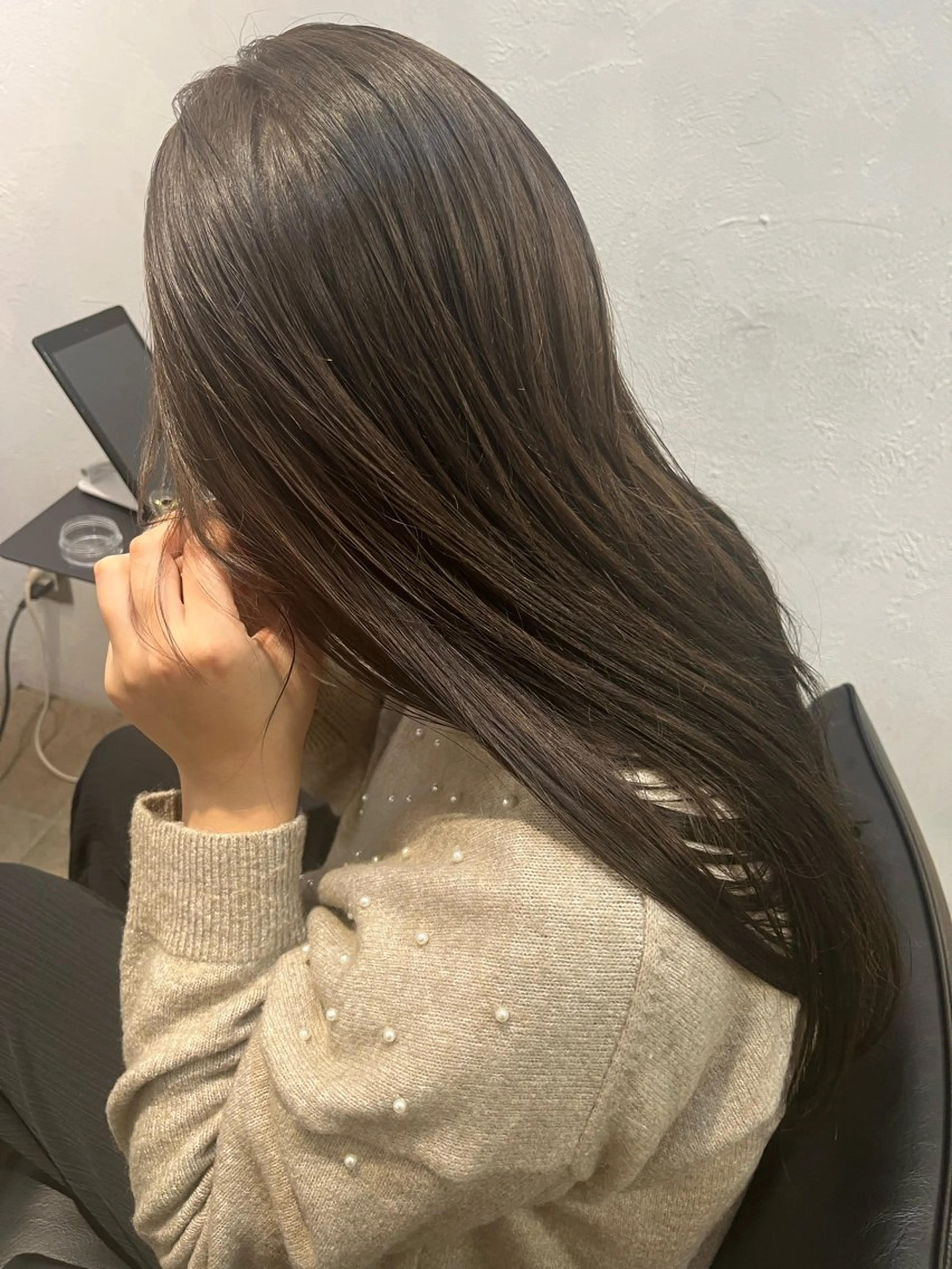 ロング カラー ヘアカラー トリートメント ナチュラルなヘア /ヨシダトモキのヘアスタイル