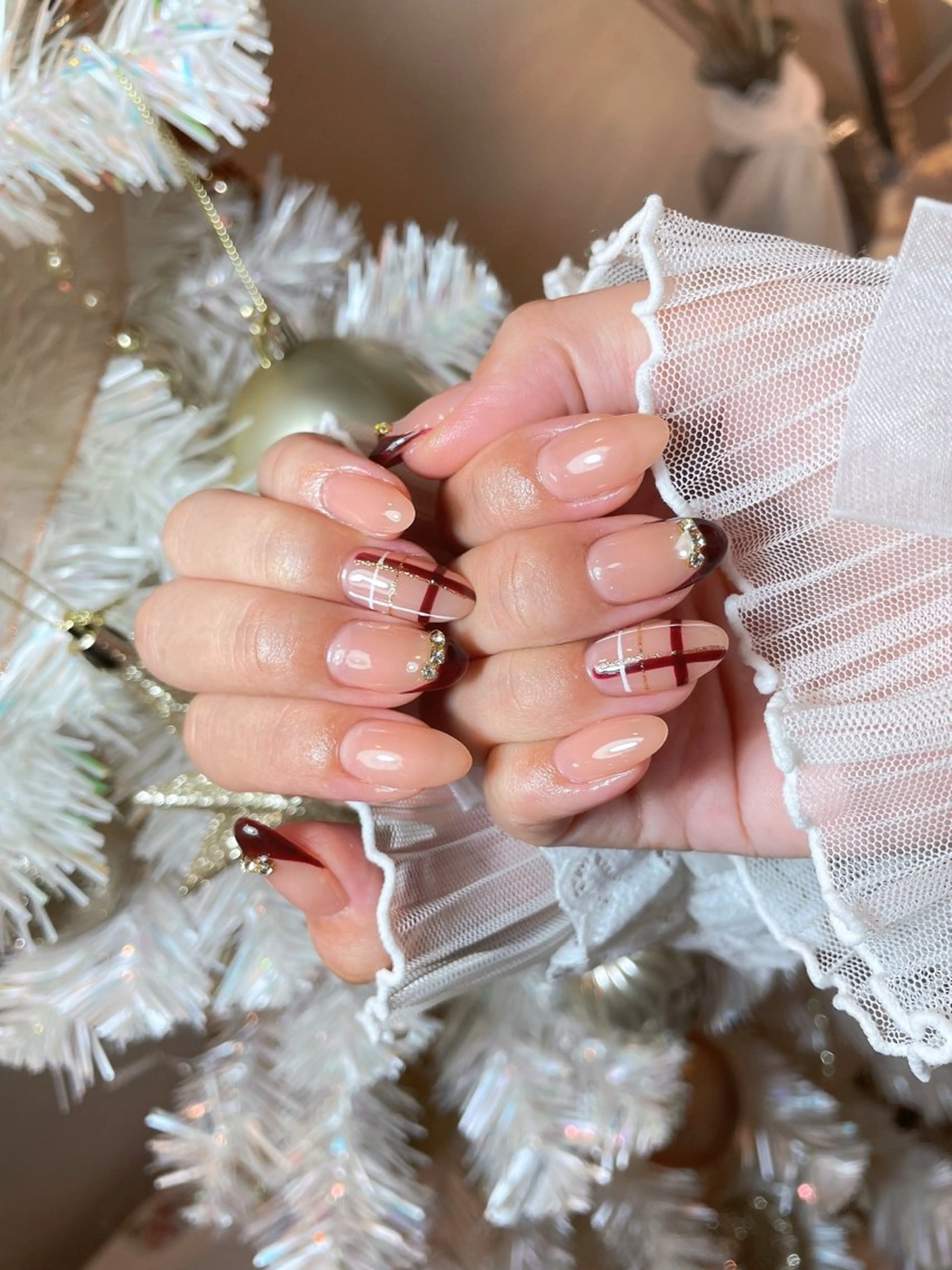 ネイル 23時まで❤︎韓国、 ワンホンネイルのネイルデザイン