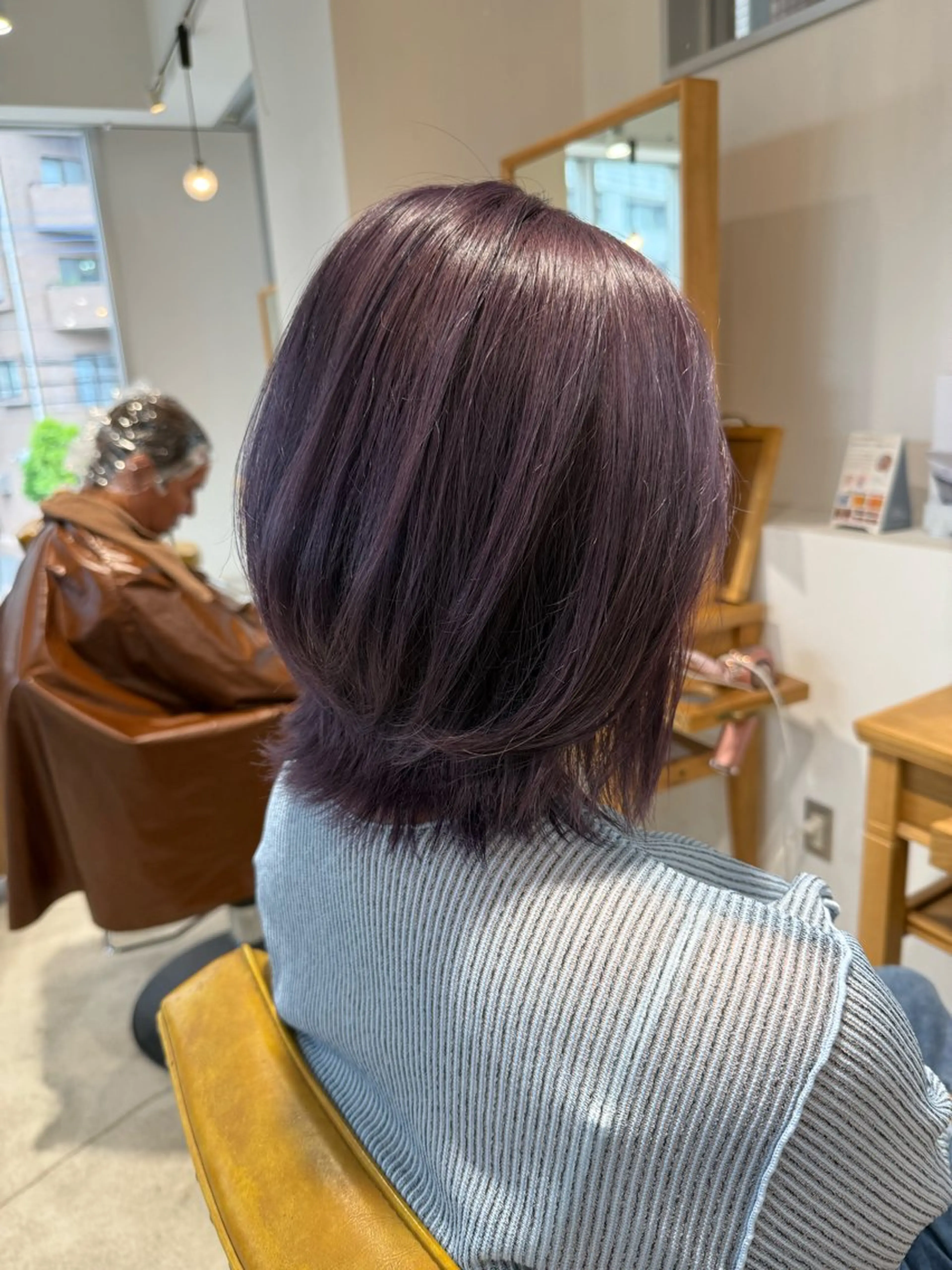 ミディアム カラー 鈴木弥月/大人ボブ× 透明感カラーのヘアスタイル