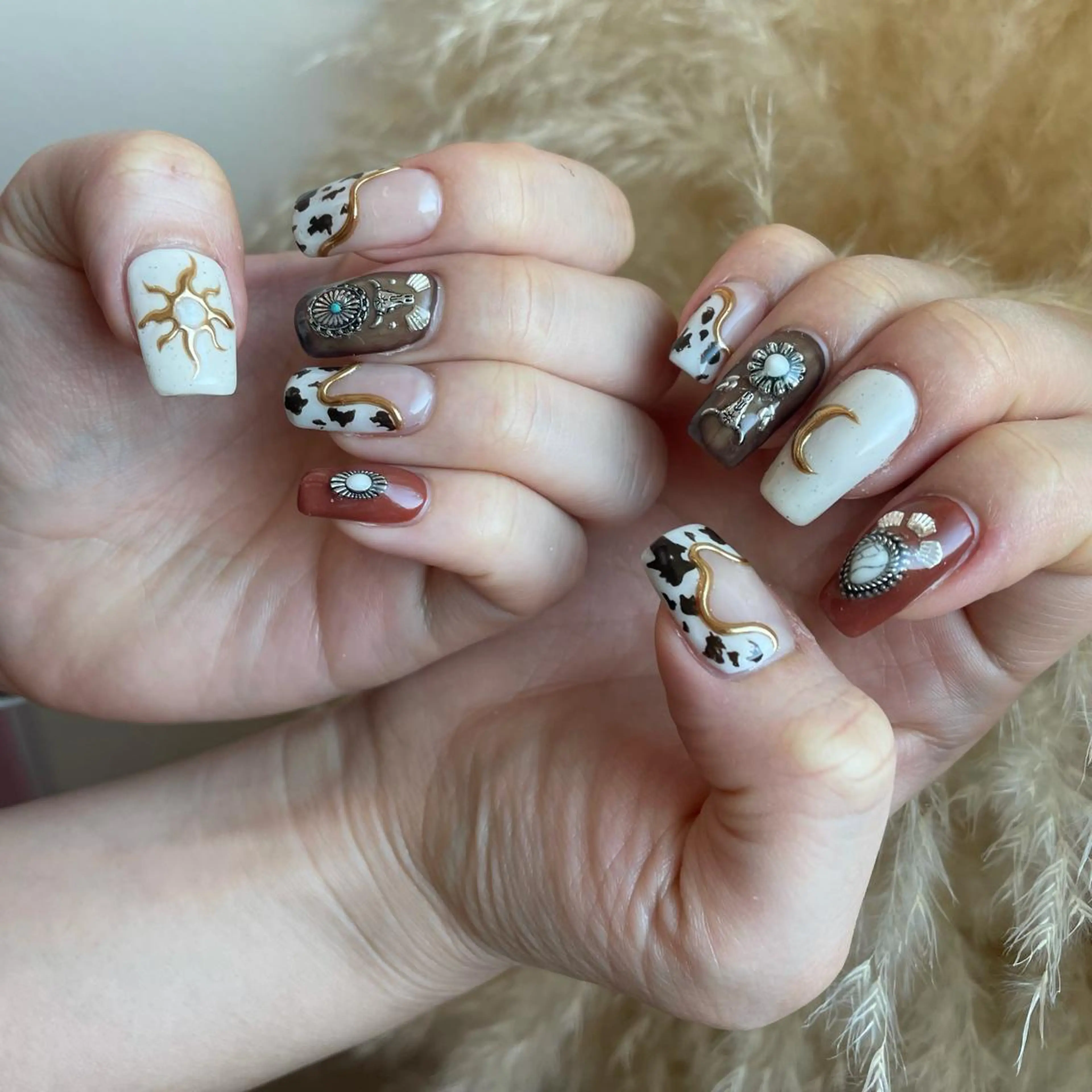 ネイル ハンドネイル revia所属・ERI Nailistのネイルデザイン