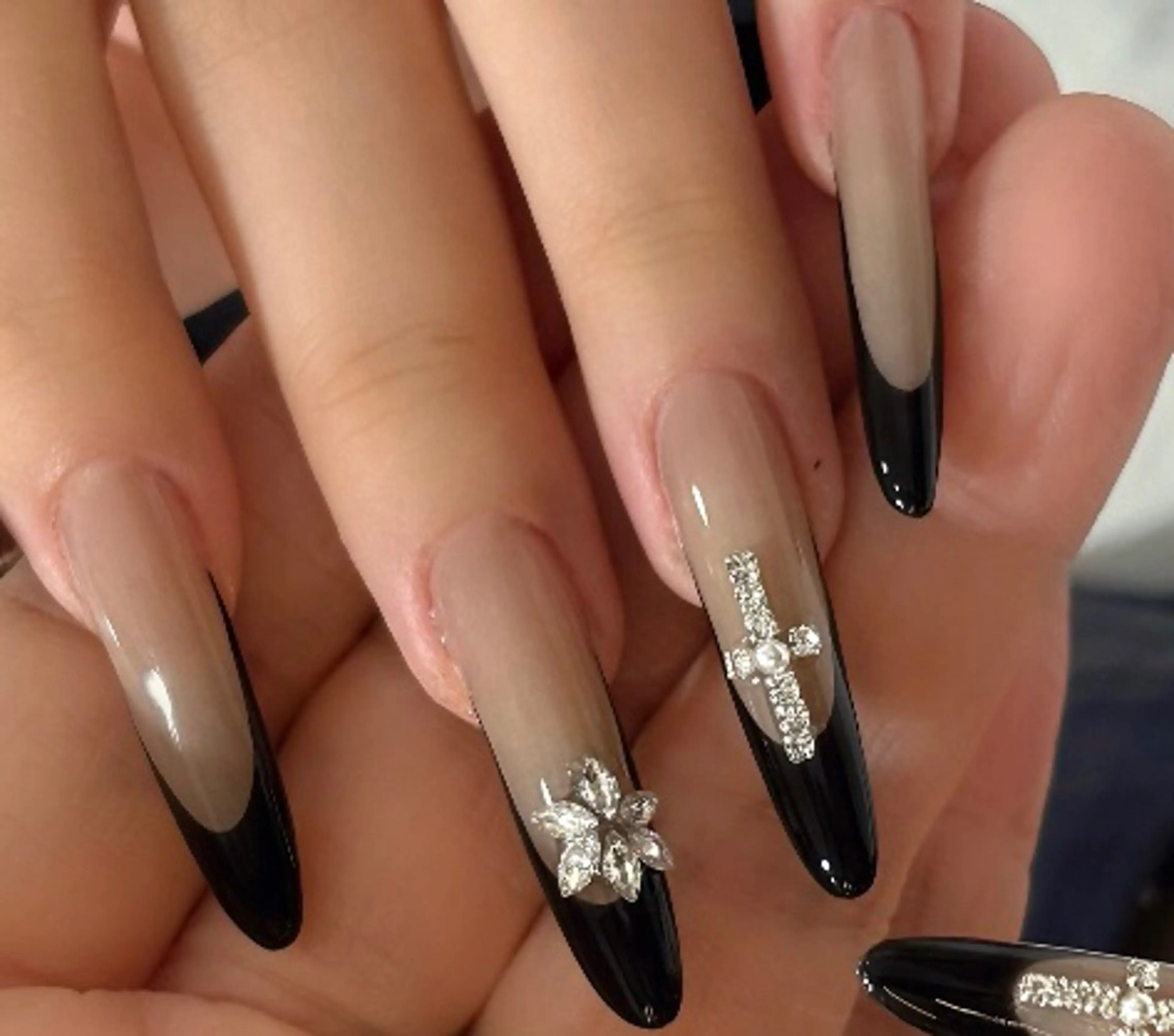 ネイル べっ甲ネイル フットネイル ゴールド マグネットネイル ミラーネイル ハンドネイル 大門浜松町 ネイルのネイルデザイン