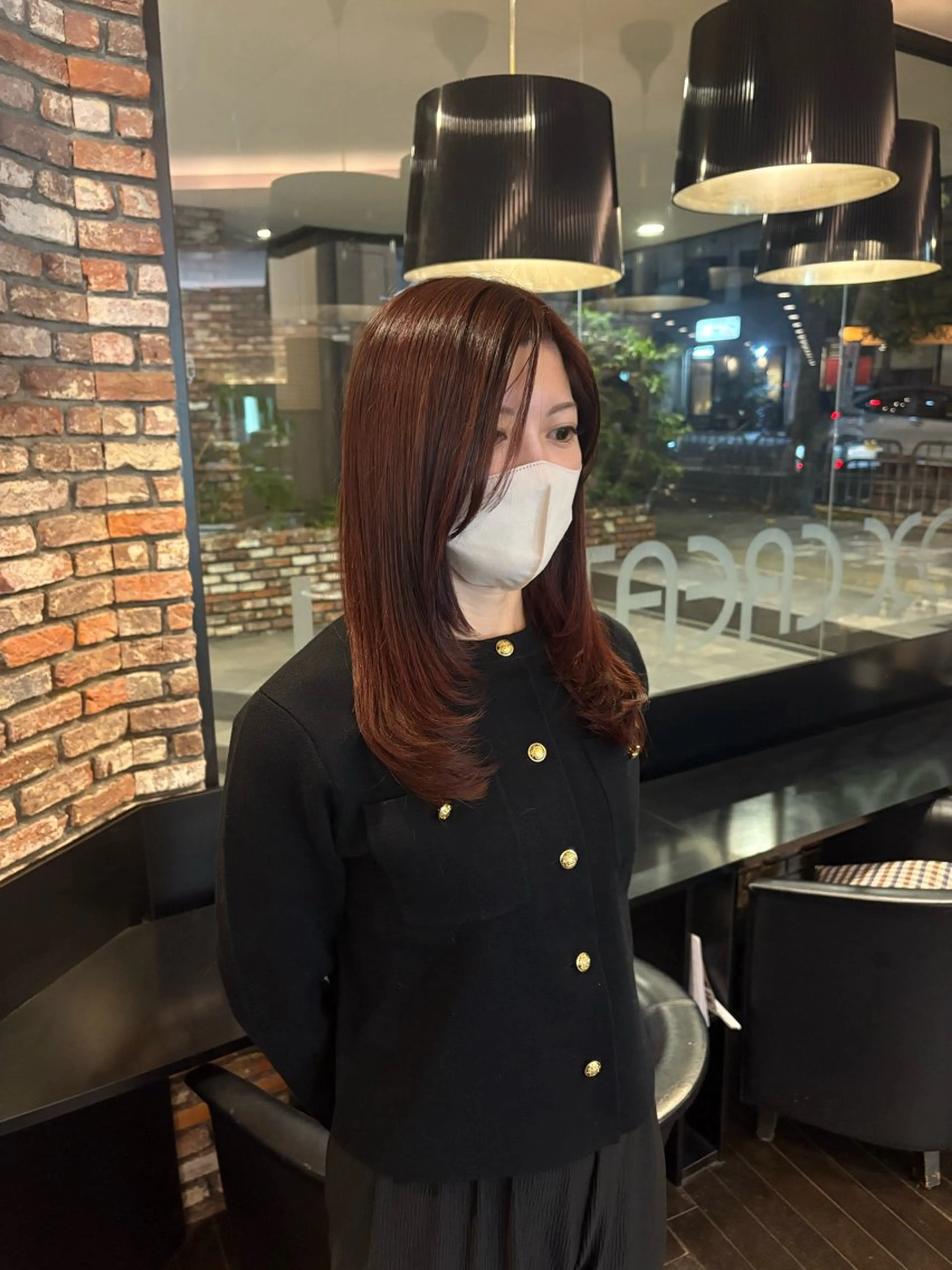 ミディアム カット ヘアカラー トリートメント ショート 顔周りレイヤー/マオのヘアスタイル