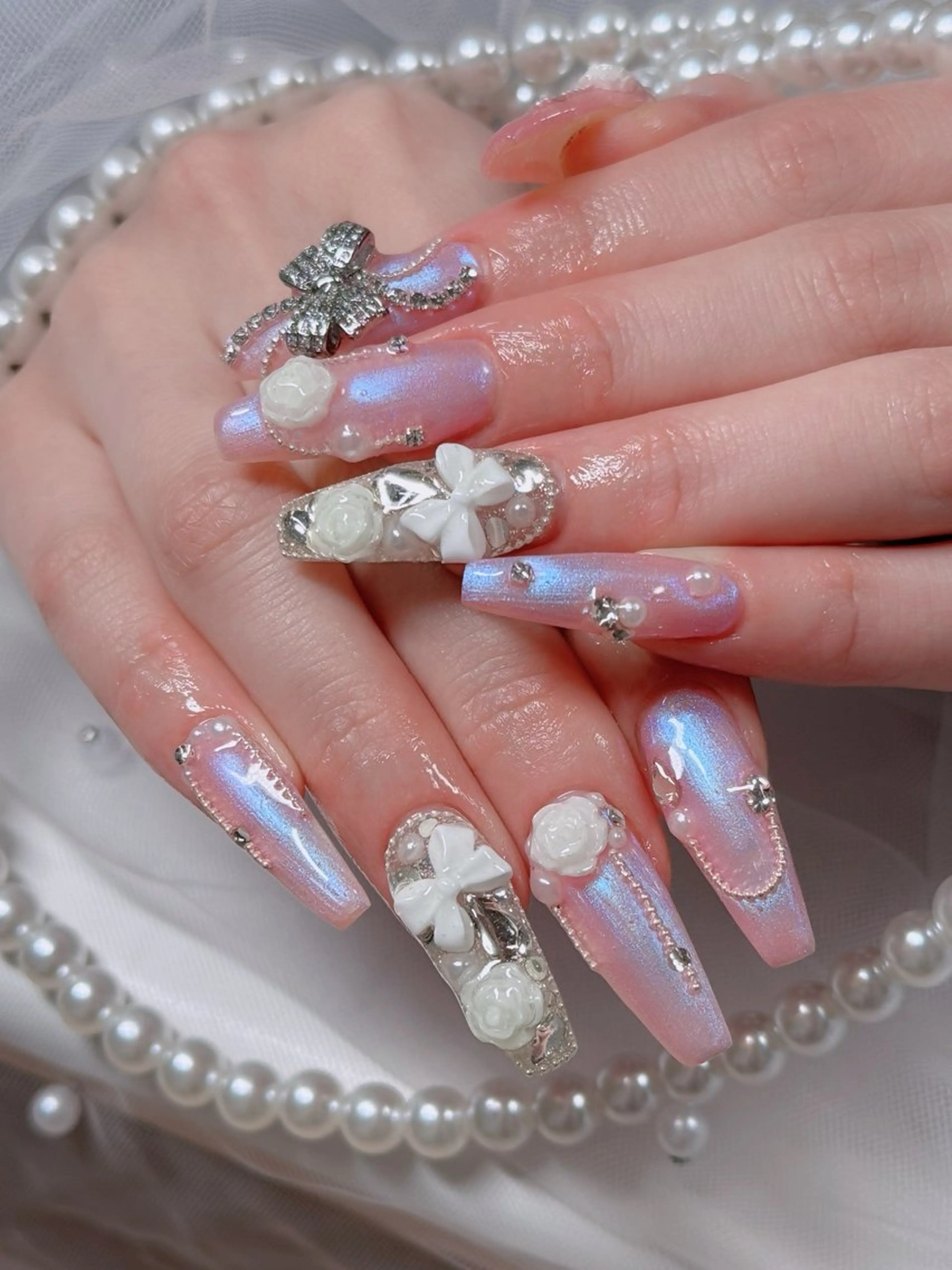 ネイル フレンチネイル ジェルネイル ガラスフレンチ ハロウィン ハート ハンドネイル H.baby Nail Salonのネイルデザイン