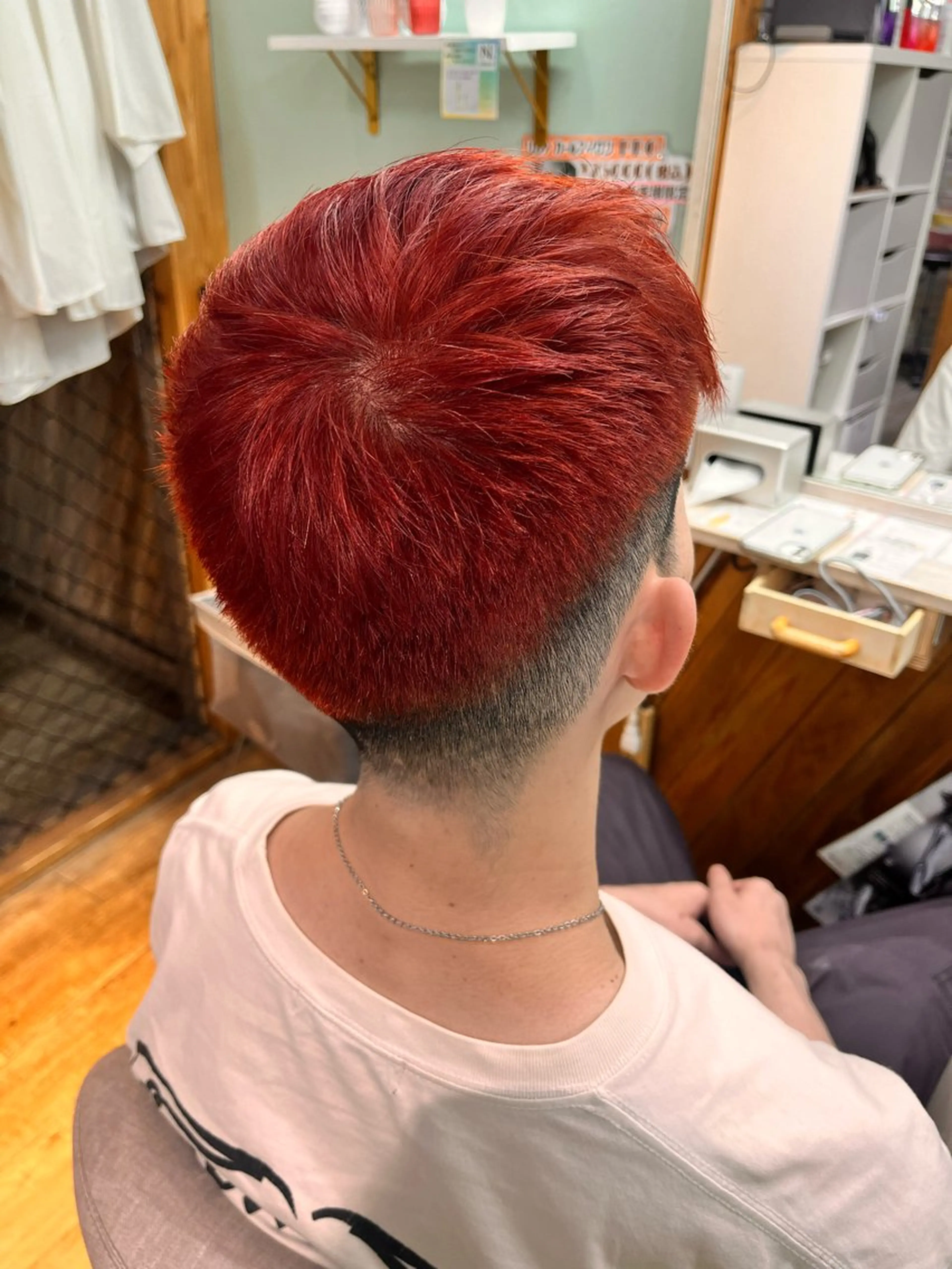 ショート カラー メンズ ブラウンカラー レッドカラー ヘアカラー ひのはら もえかのヘアスタイル