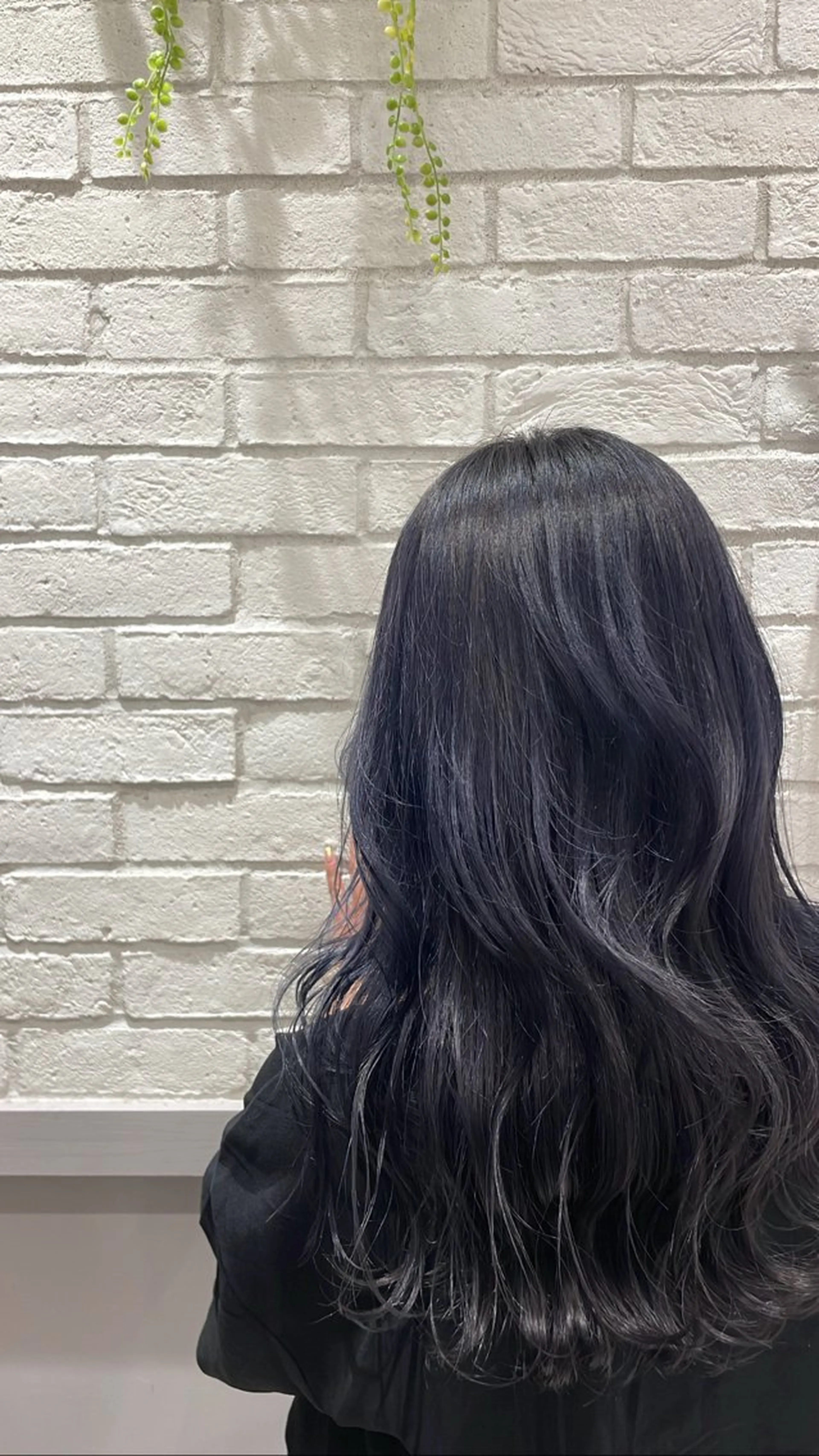 ロング カラー ブルーカラー Cocoa beauteのヘアスタイル