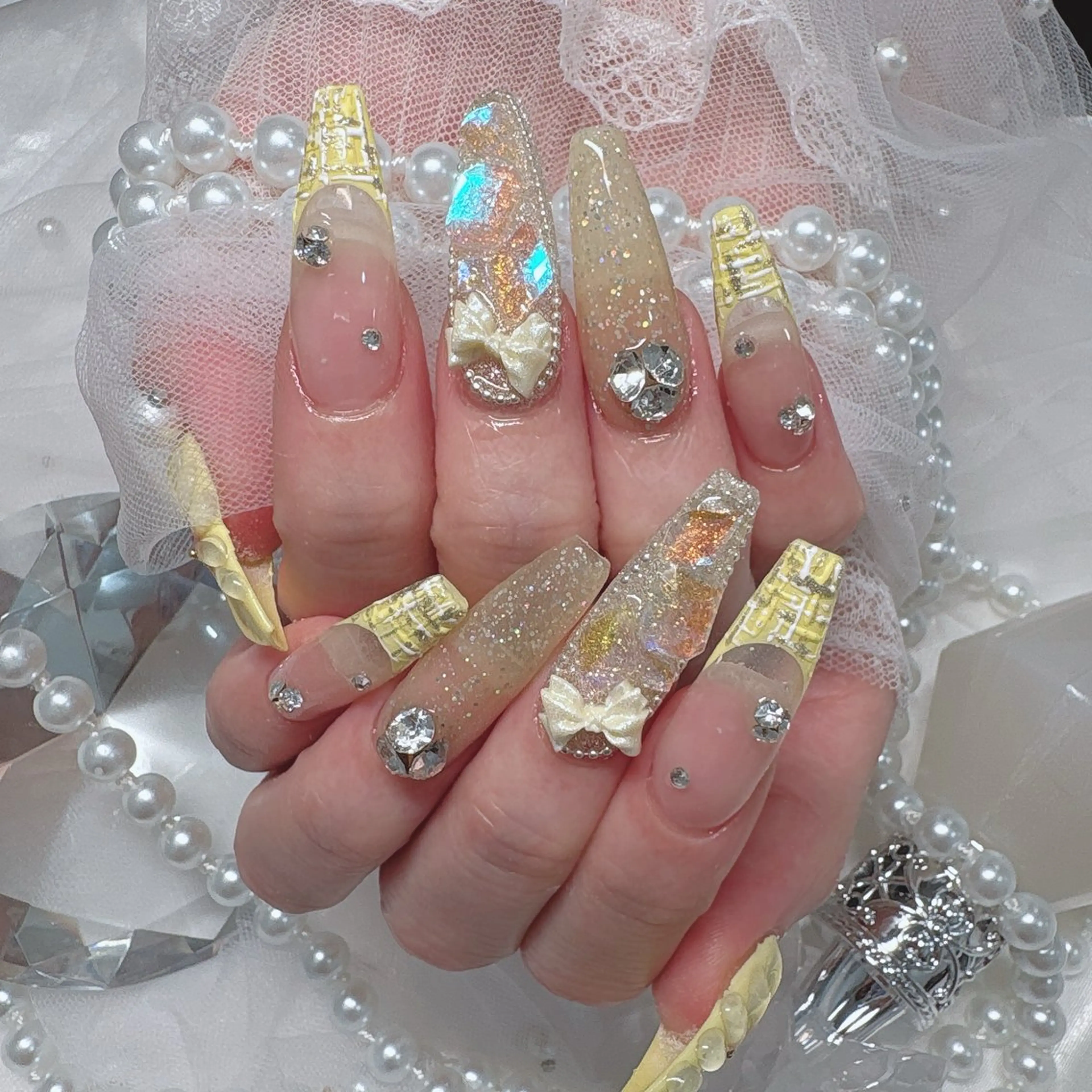ネイル 黄色 ハンドネイル Marinnail Hibikiのネイルデザイン