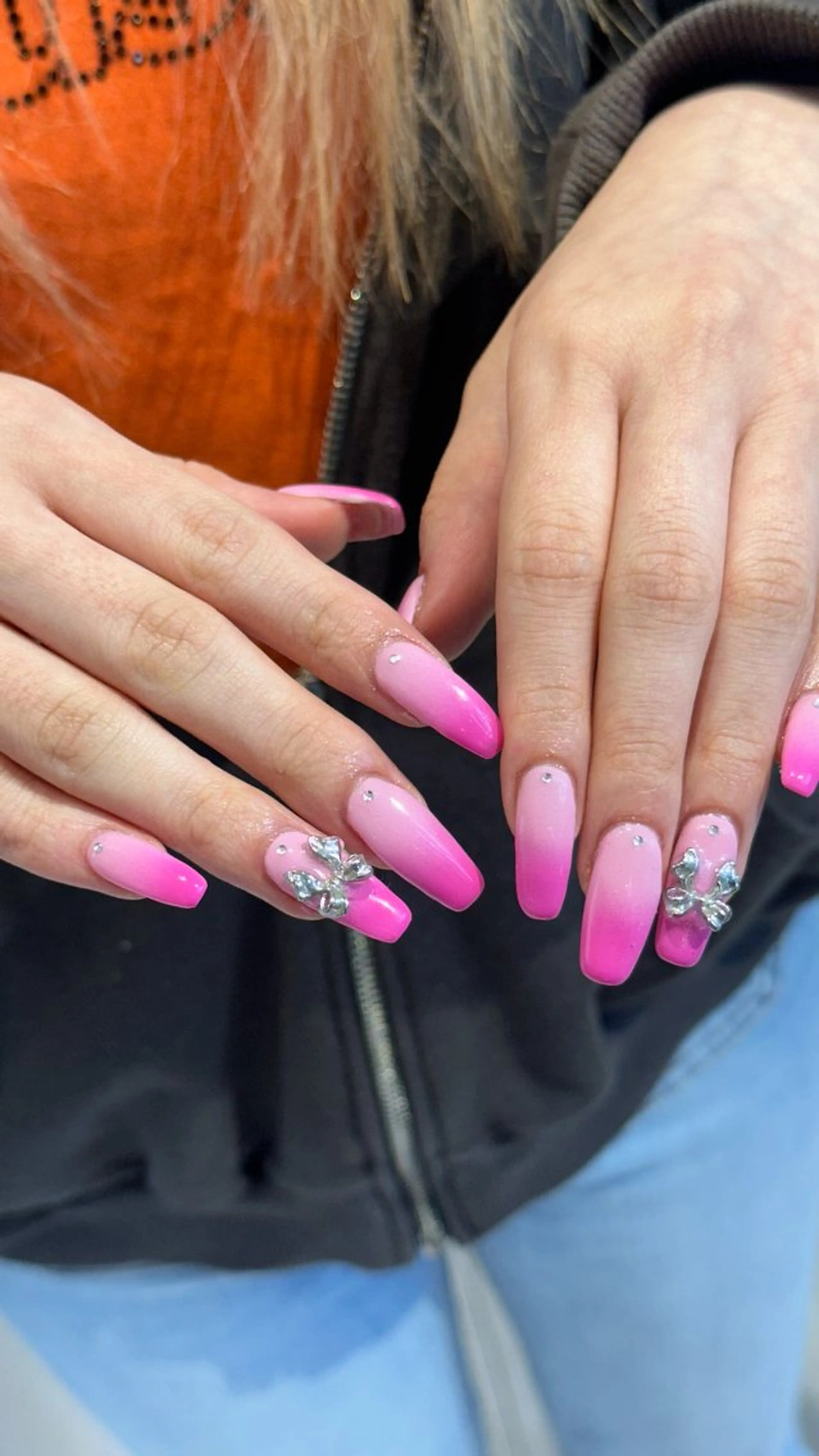 ネイル ハンドネイル 🎀韓国レイヤー特化 🎀ベージュ/ミクのヘアスタイル