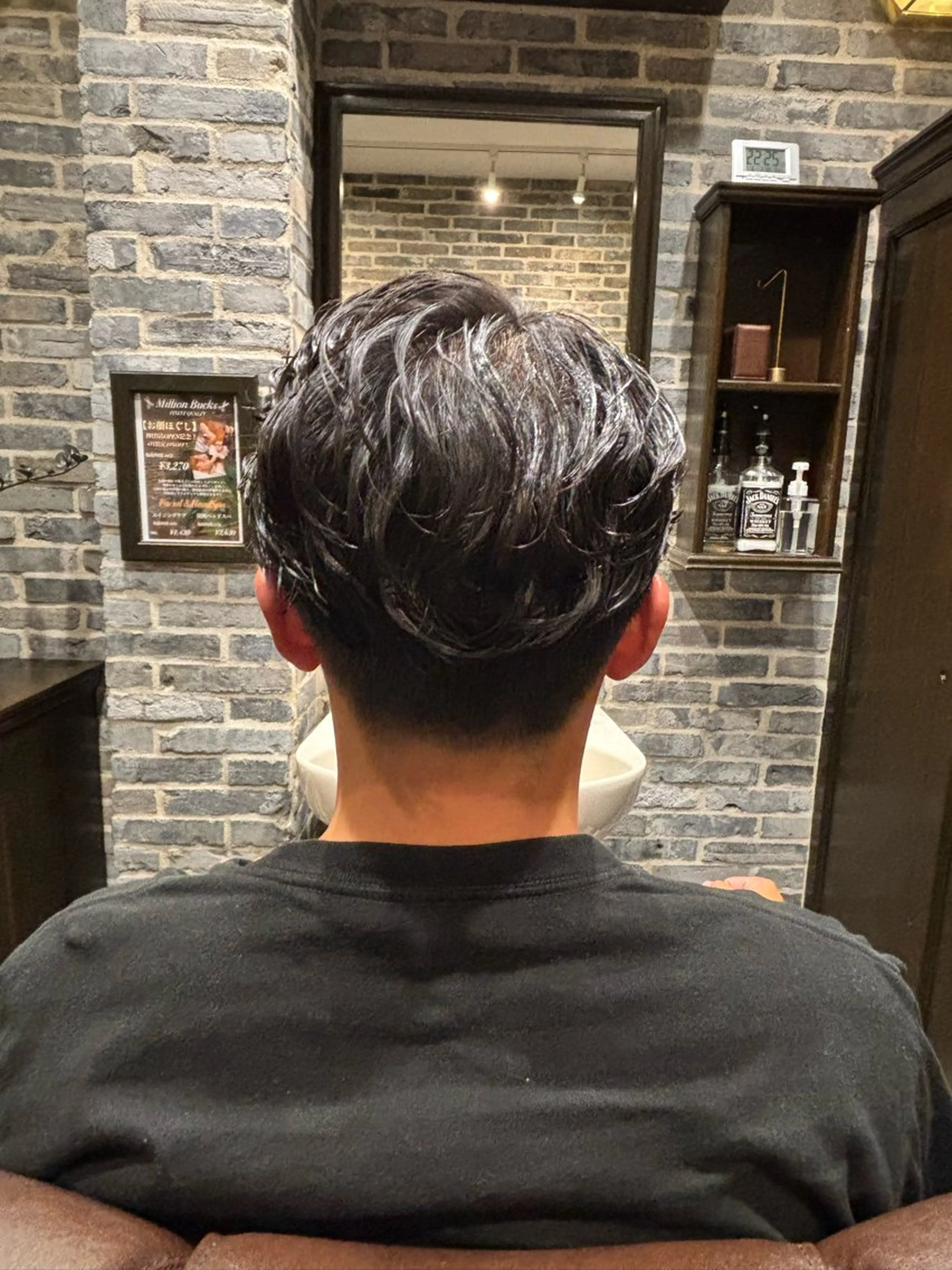 パーマ millionbucks barbershop 上野店所属・【無料/特殊ヘア/ 上野/バーバー】東山のヘアスタイル
