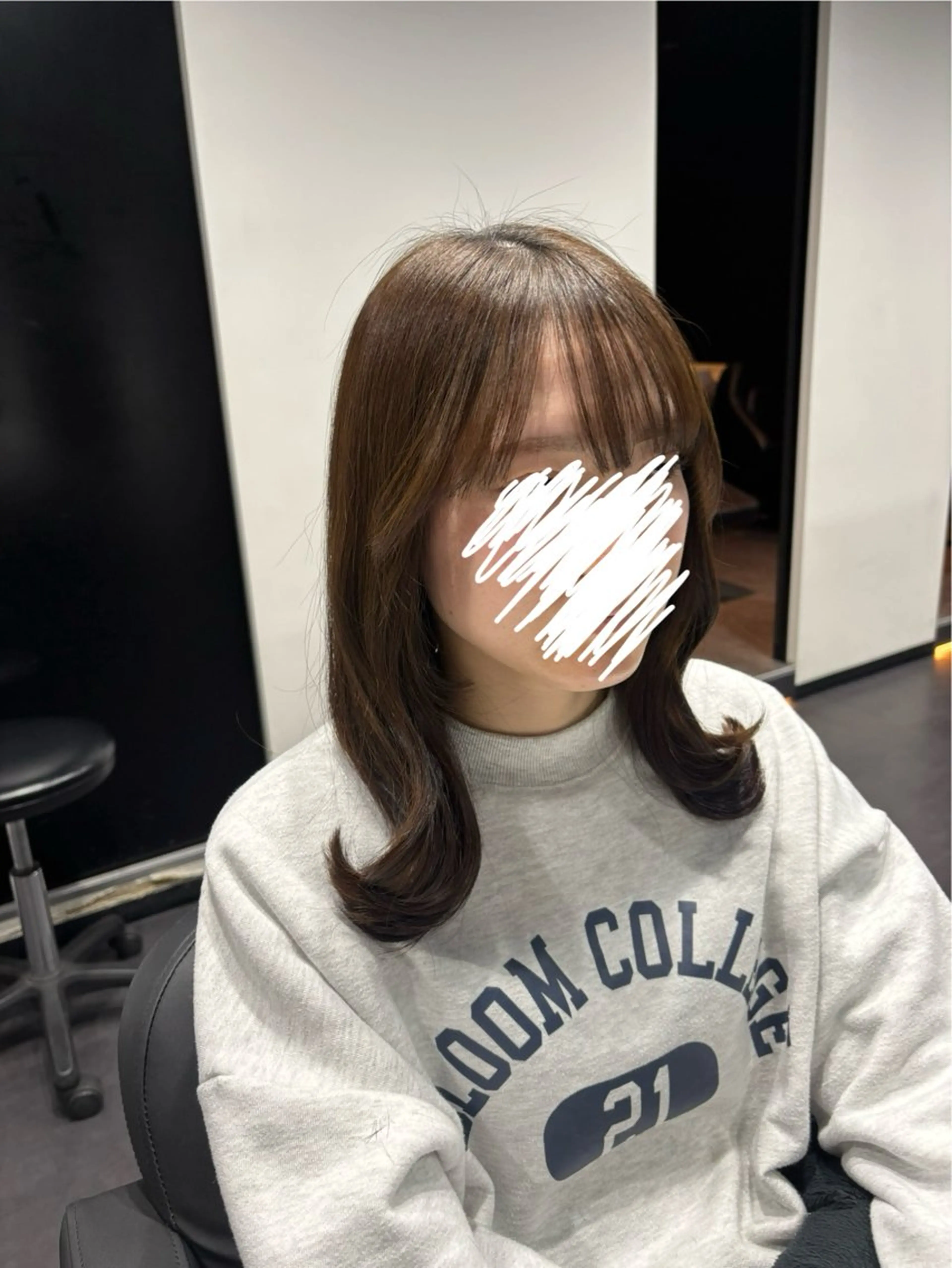 セミロング 福島 菜摘のヘアスタイル