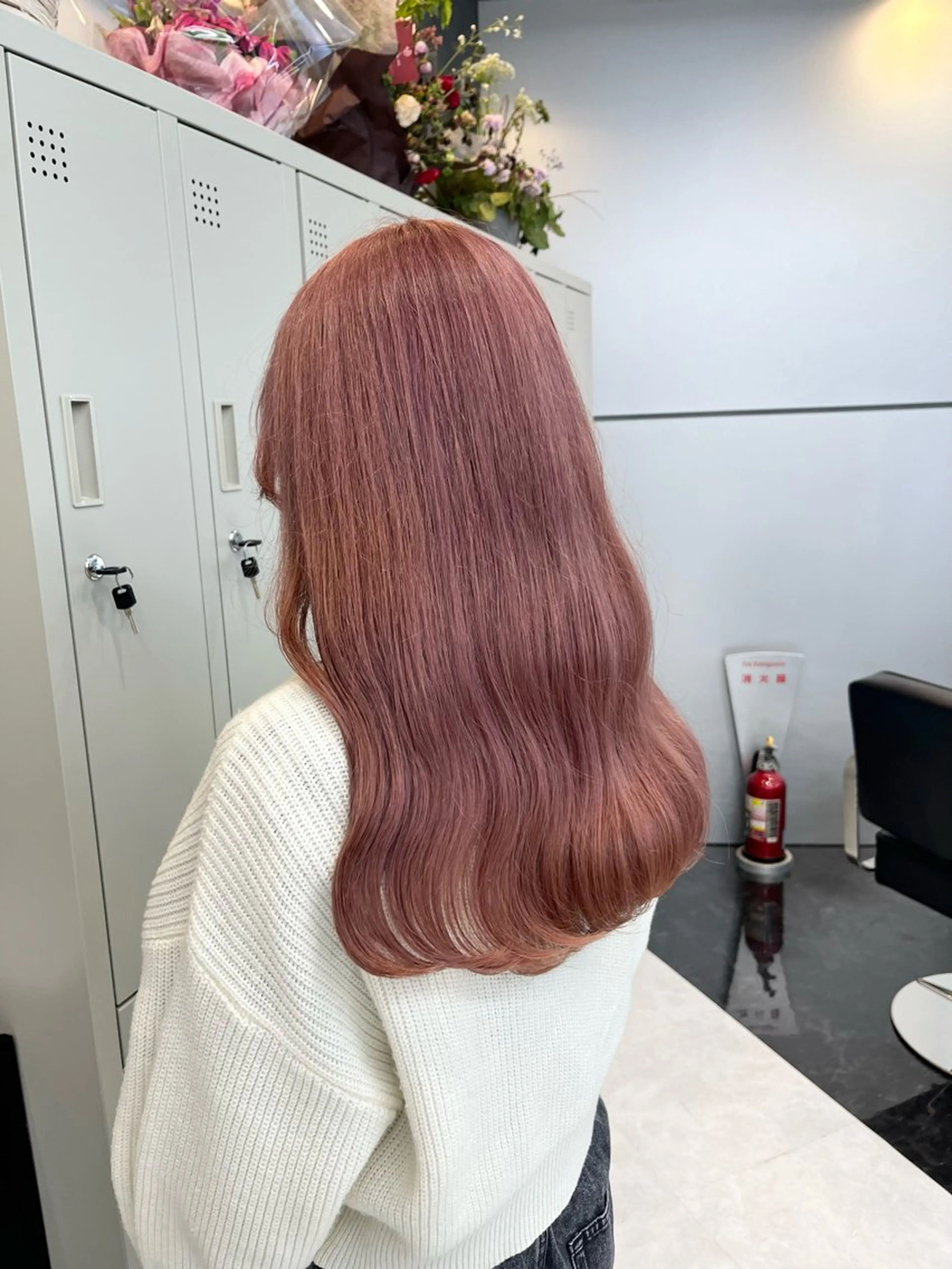 セミロング カラー ブリーチ ハイトーンカラー 韓国風ヘア ヘアカラー トリートメント ヘアセット 韓国ヘア🖤/透明感 shihoのヘアスタイル