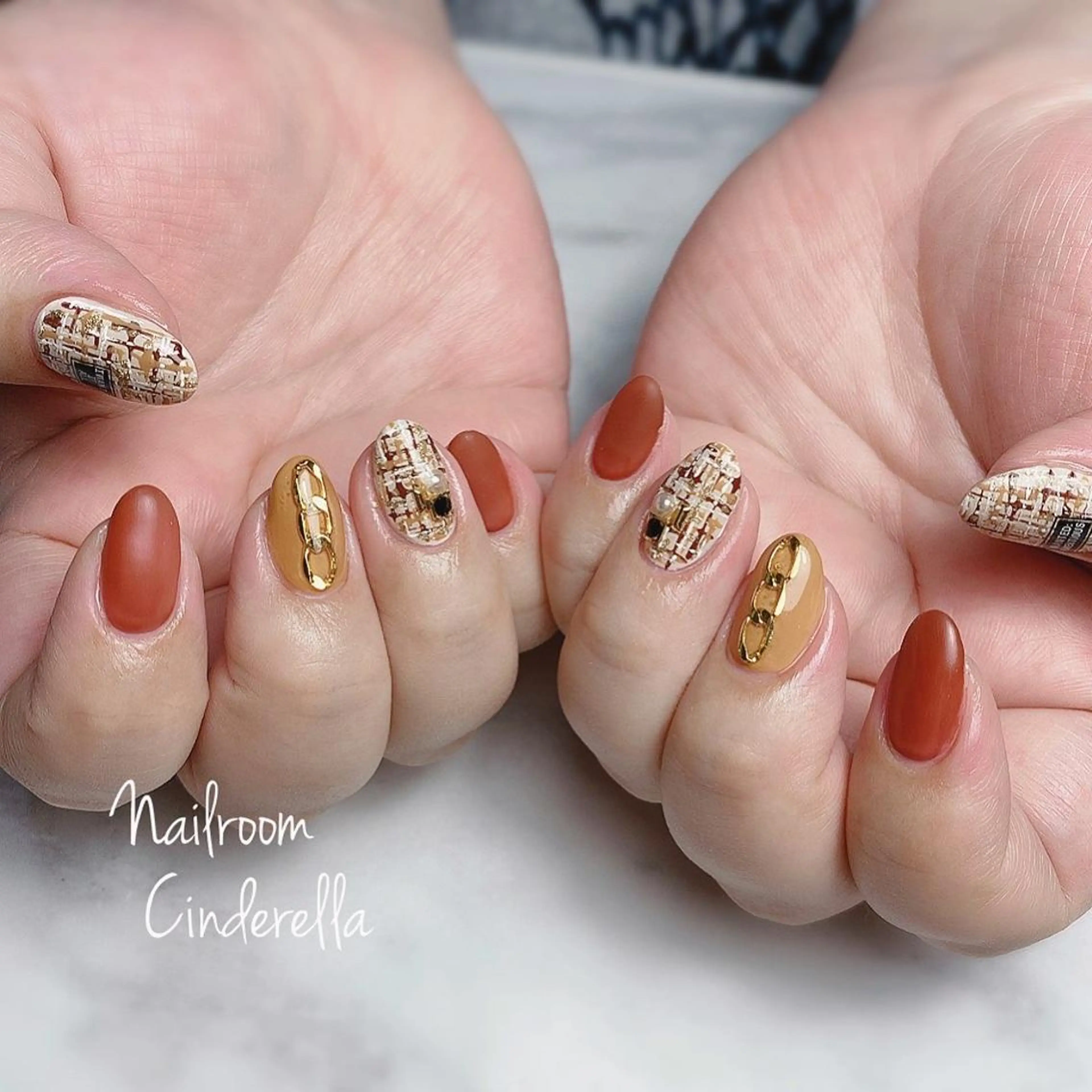 ネイル ツイードネイル Nailroom. Cinderellaのネイルデザイン