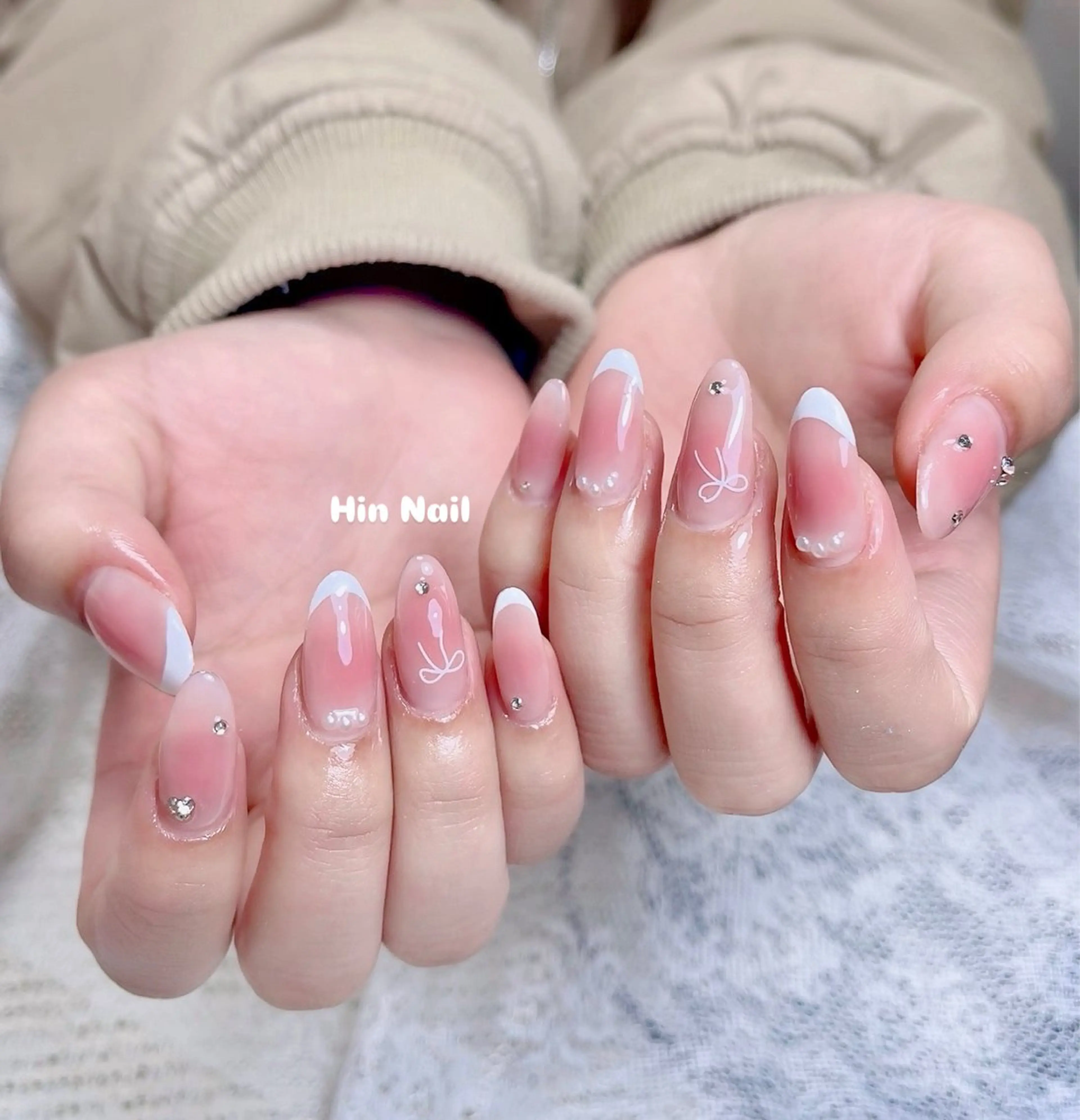 ネイル HIN NAILのネイルデザイン