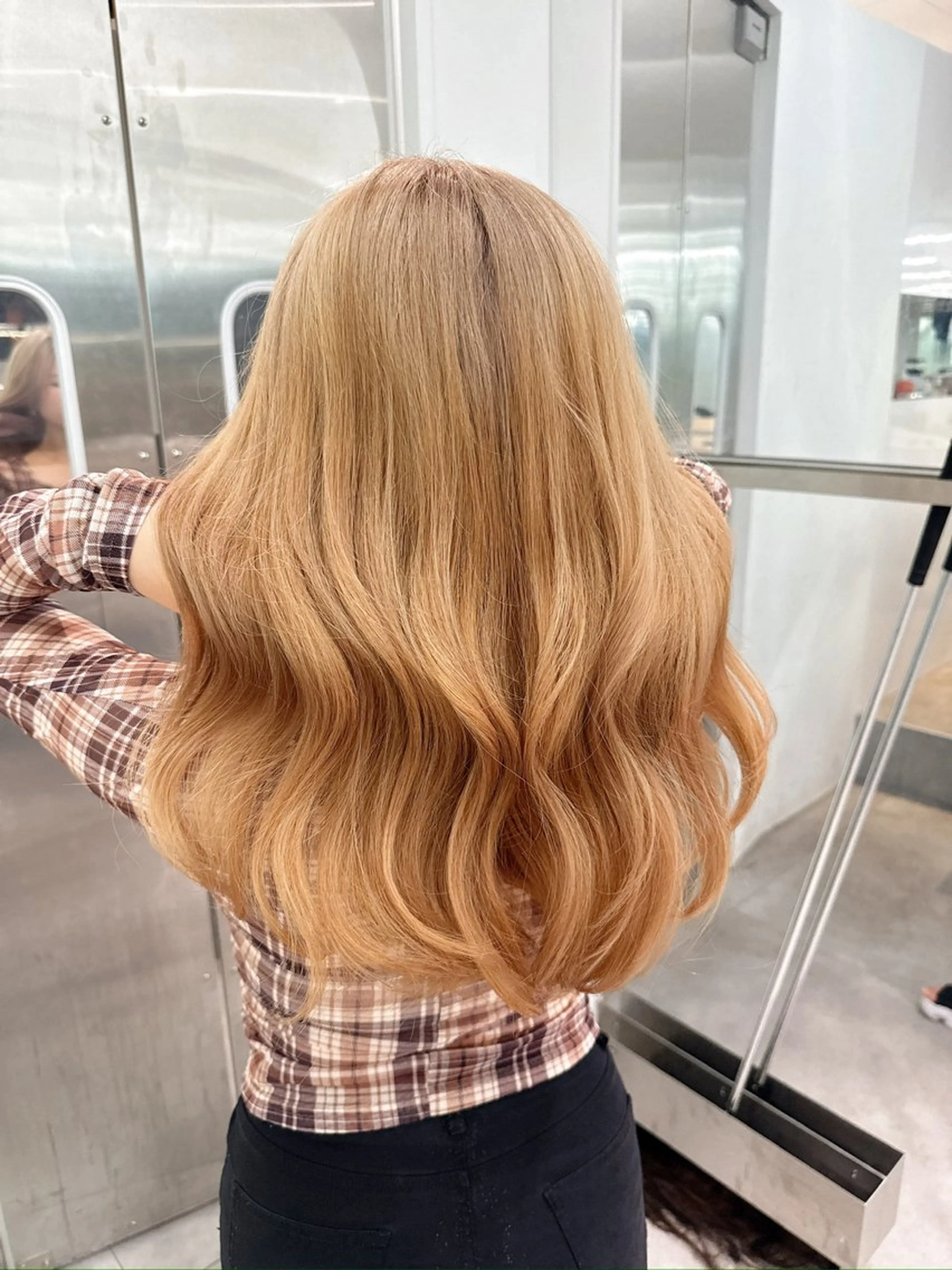 ロング カラー ヘアカラー 渋谷美容師 🍬LANA🍬のヘアスタイル