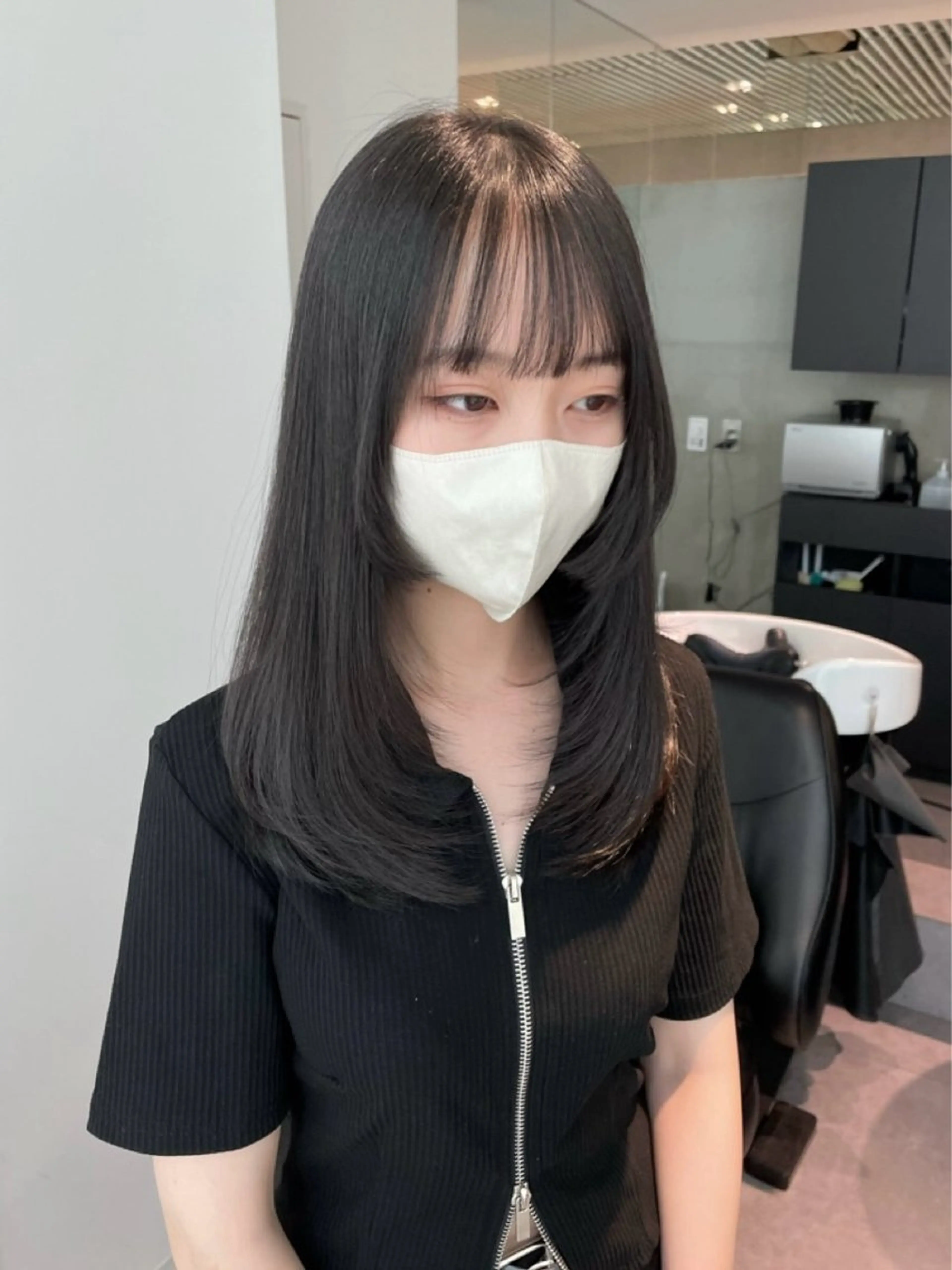 セミロング カット ヘアカラー トリートメント 銀座／レイヤーカット 🤍内野すみれのヘアスタイル