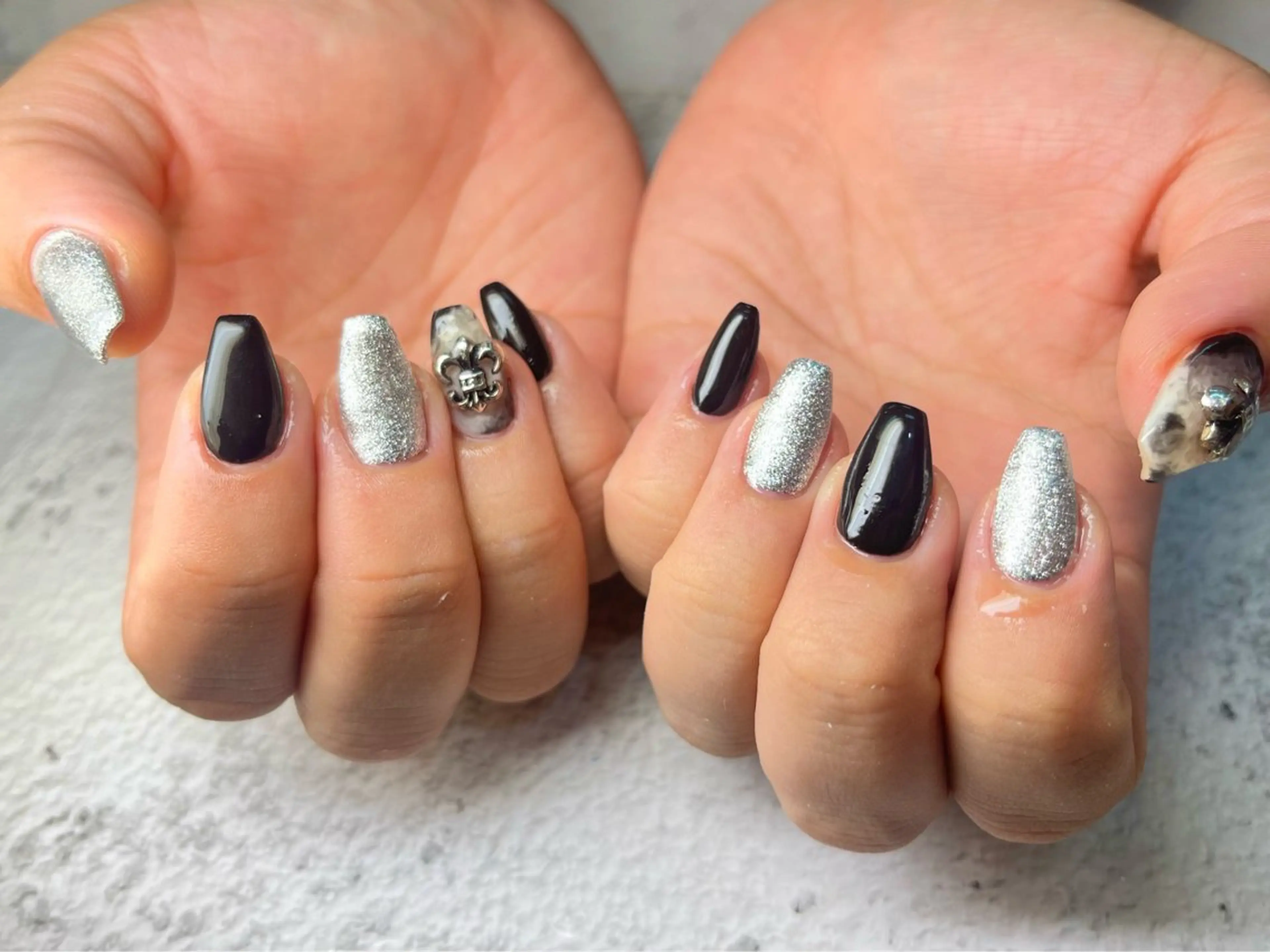 ネイル Queen nail 北堀江 ASUKAのネイルデザイン