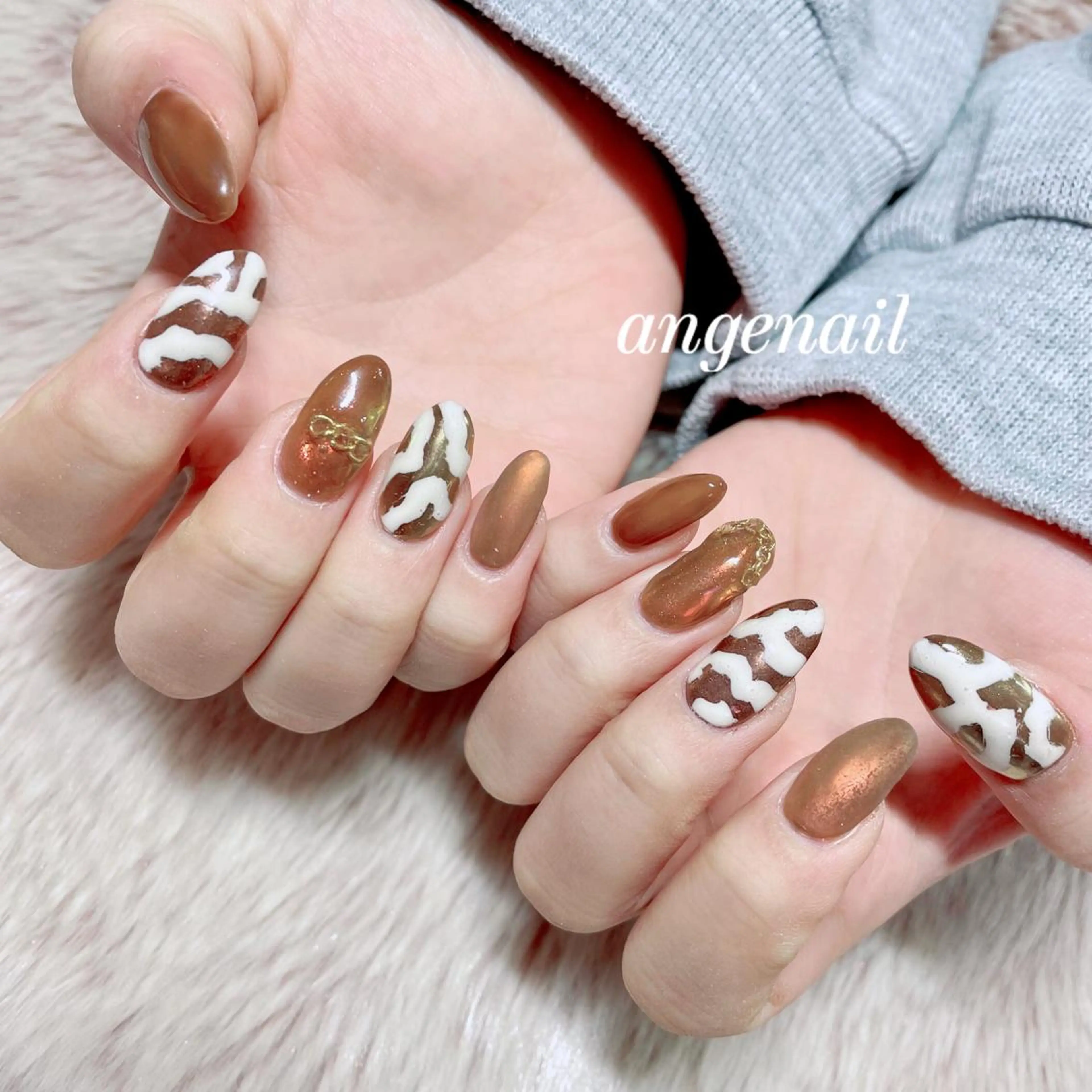 ネイル ハンドネイル オーナーネイリスト MAKIのネイルデザイン