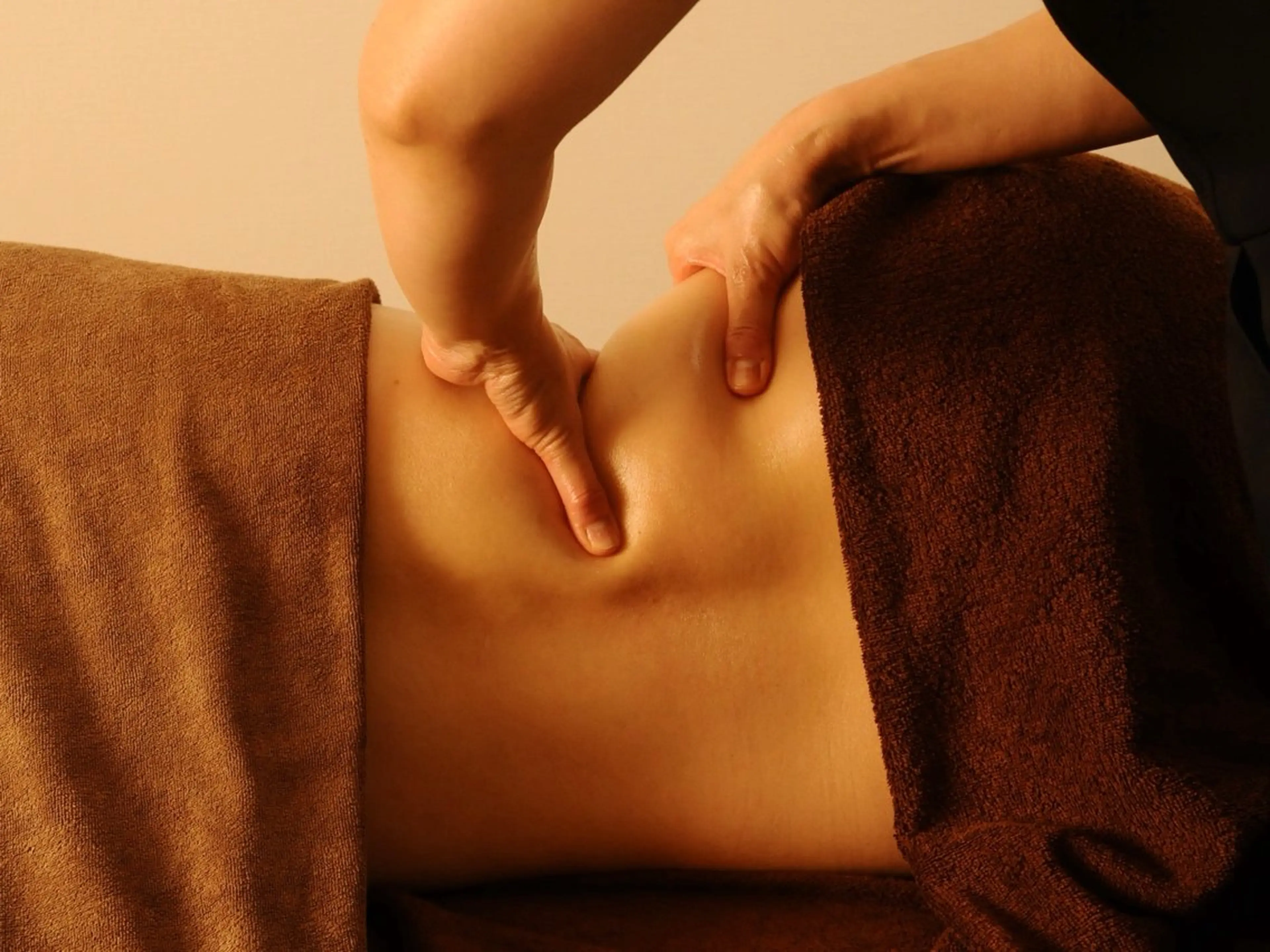 肩凝りむくみや冷えしっかり改善🌹東洋経絡リンパ60分コース💐ドームサウナ付き🌺の写真