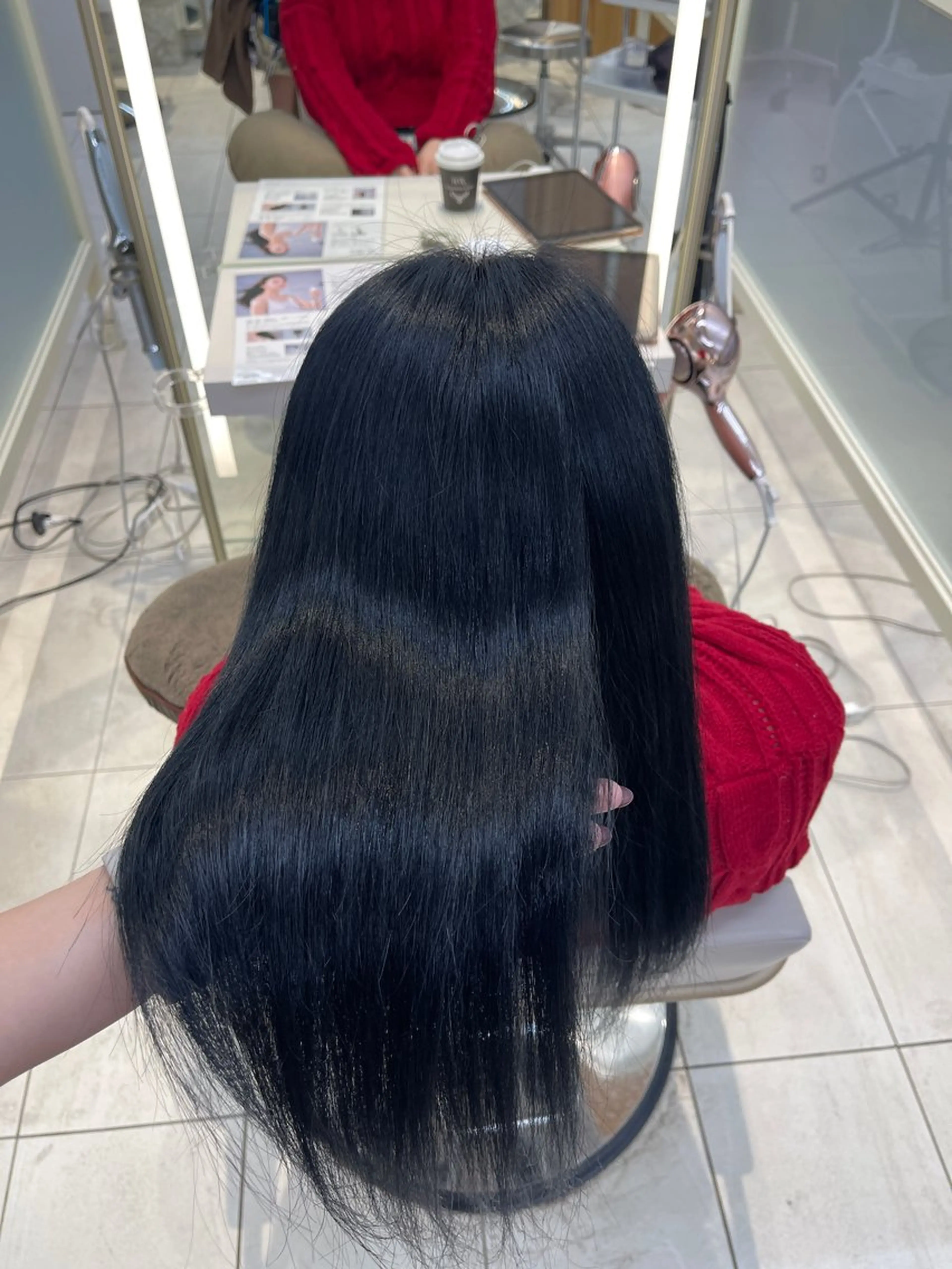 セミロング カラー Hina🫧透明感 カラー🫧のヘアスタイル