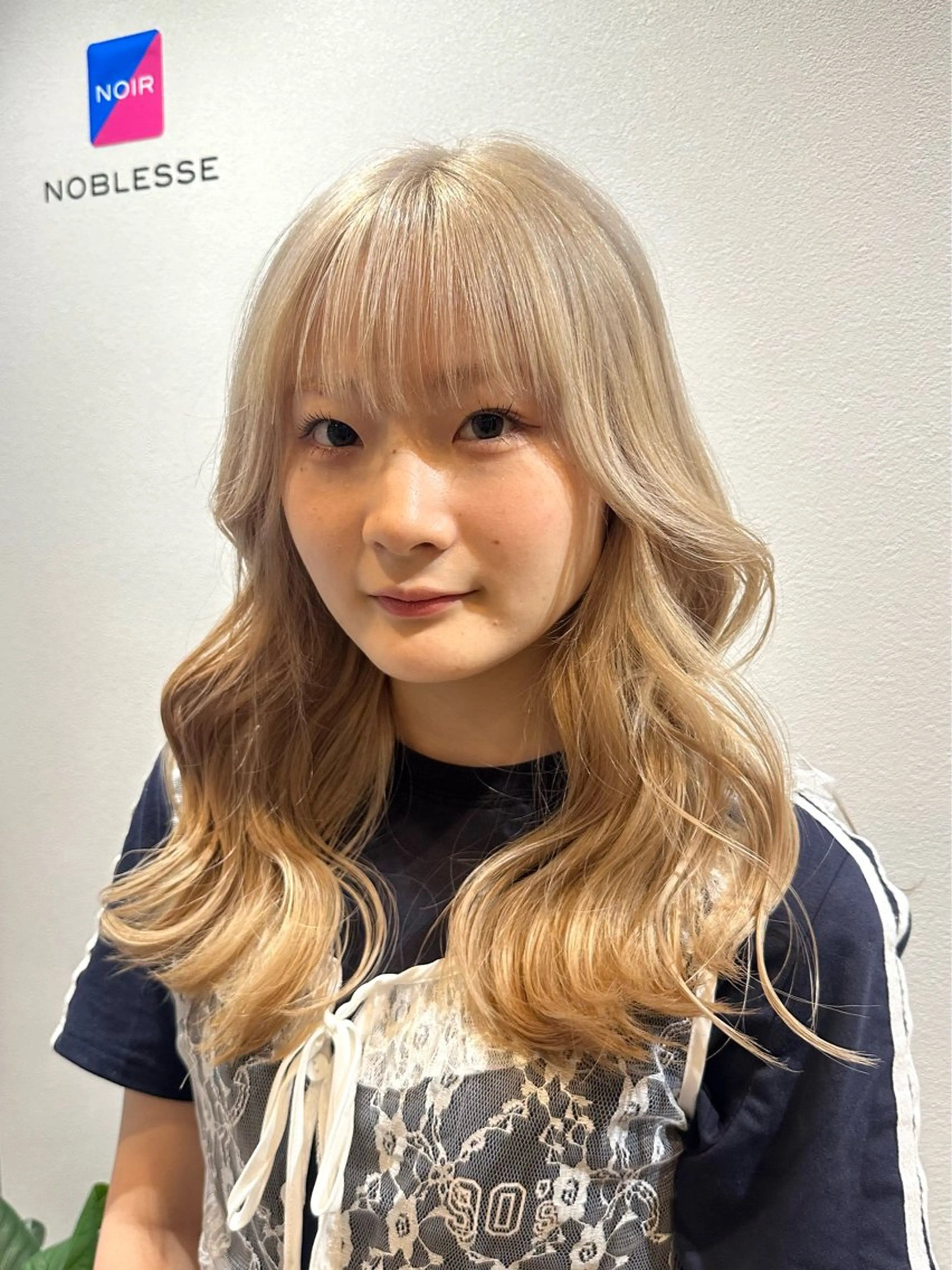 【うるツヤ透明感ハイトーン💎】人気No.1👑似合わせカット＋ケアブリーチ＋カラー＋バイカルテ5stepトリートメントの写真