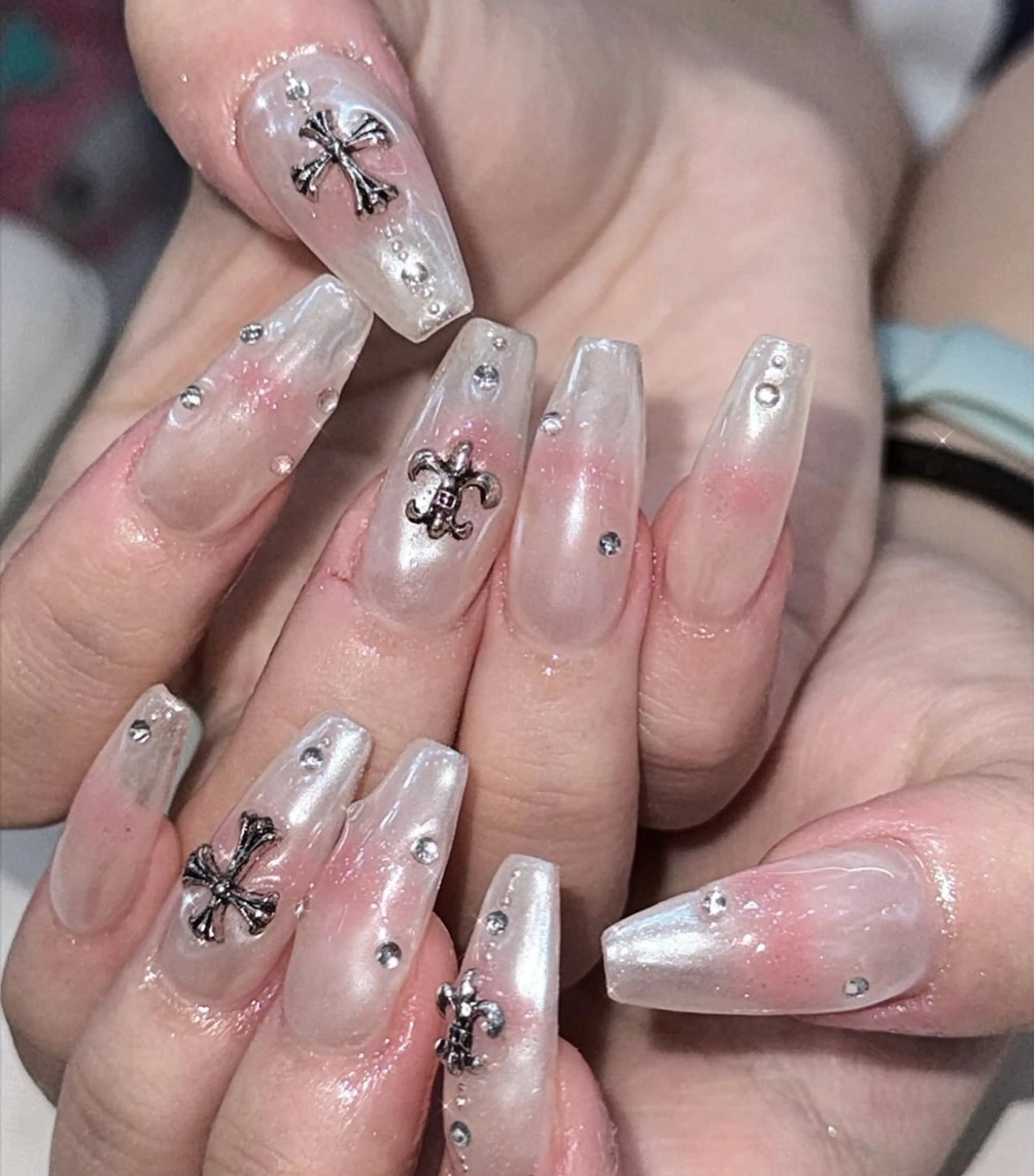 ネイル ハンドネイル BERA NAILSのネイルデザイン