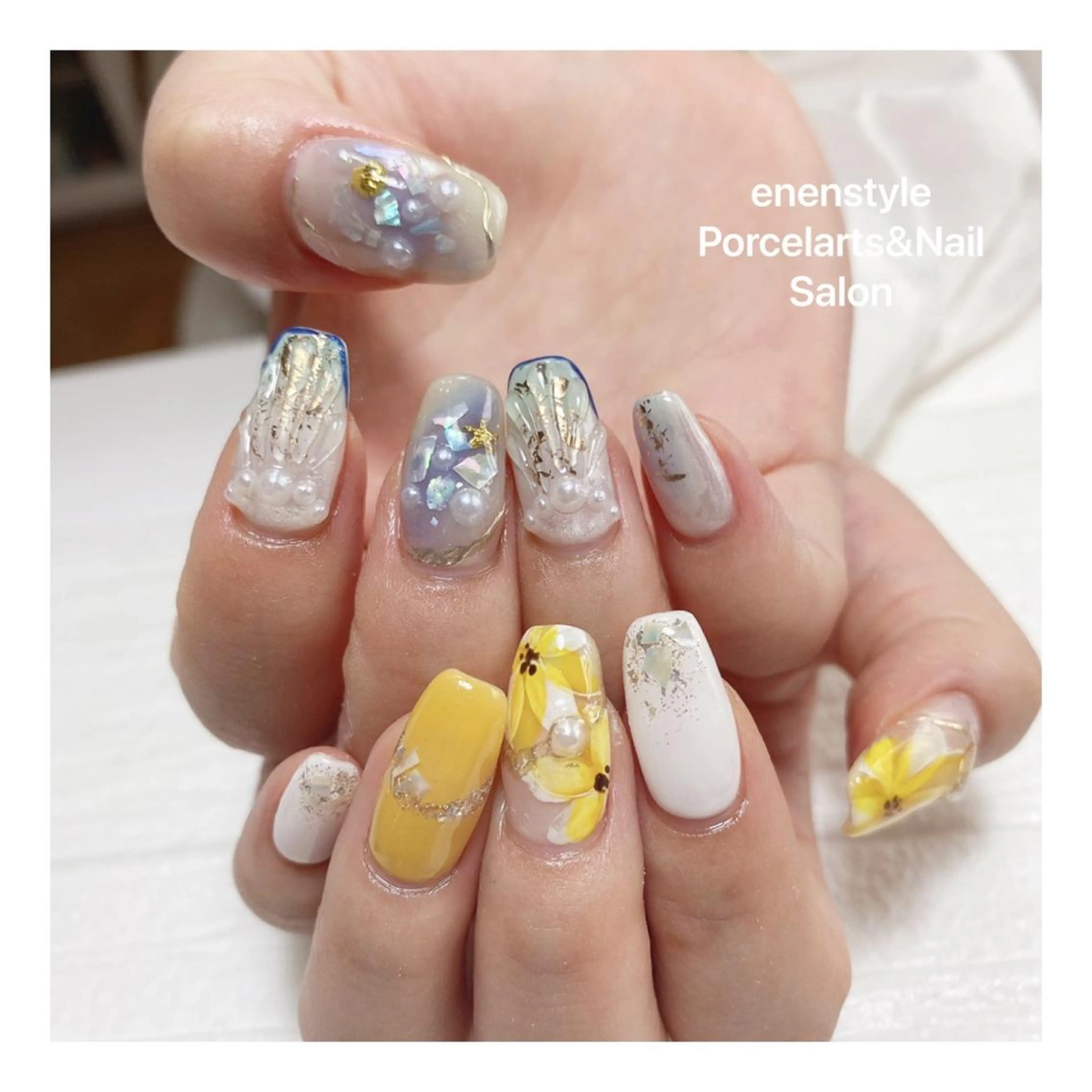 ミディアム ネイル ハンドネイル 👑enen style👑のネイルデザイン