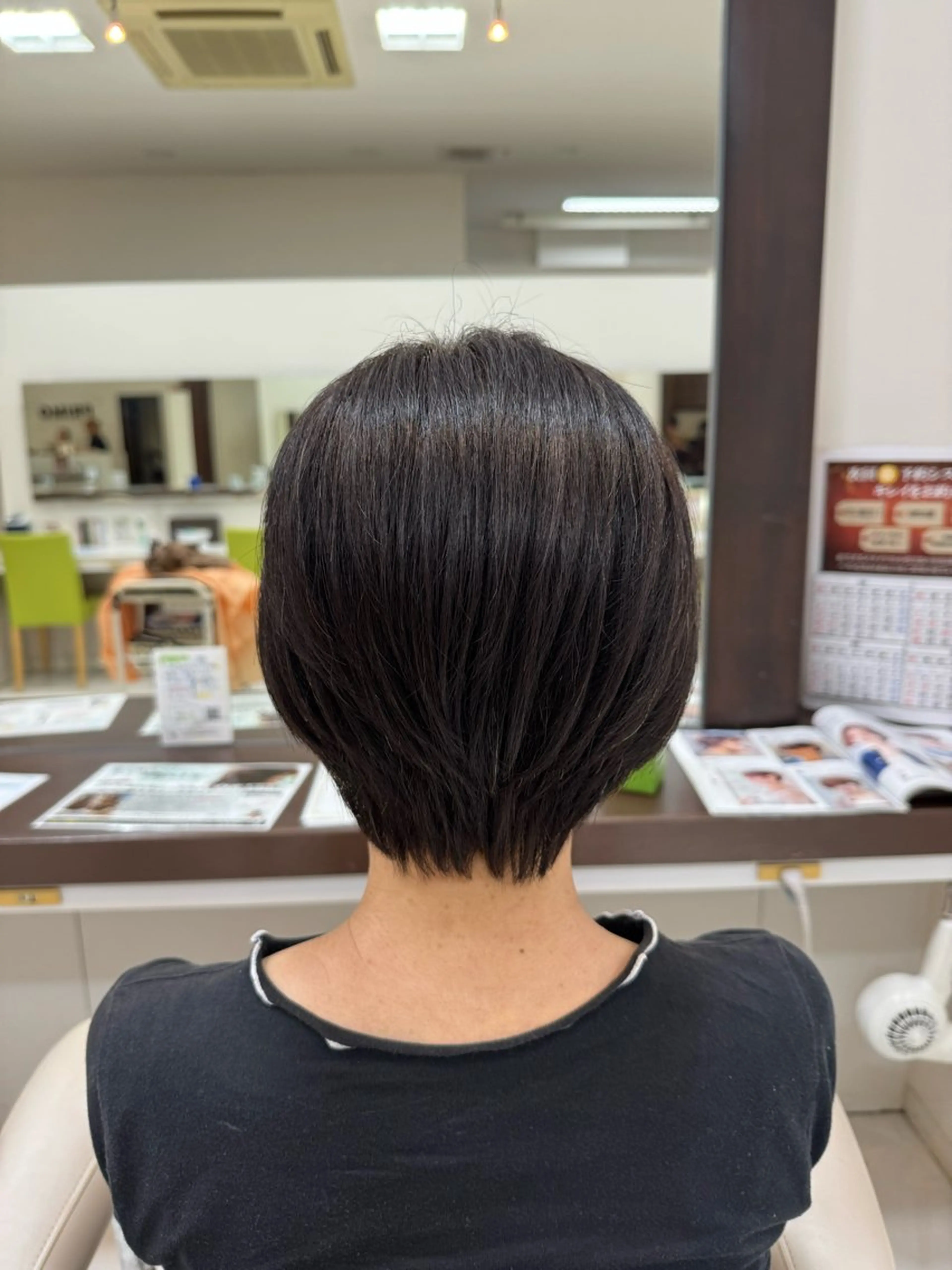 ショート ショートヘア 小達 陽菜のヘアスタイル