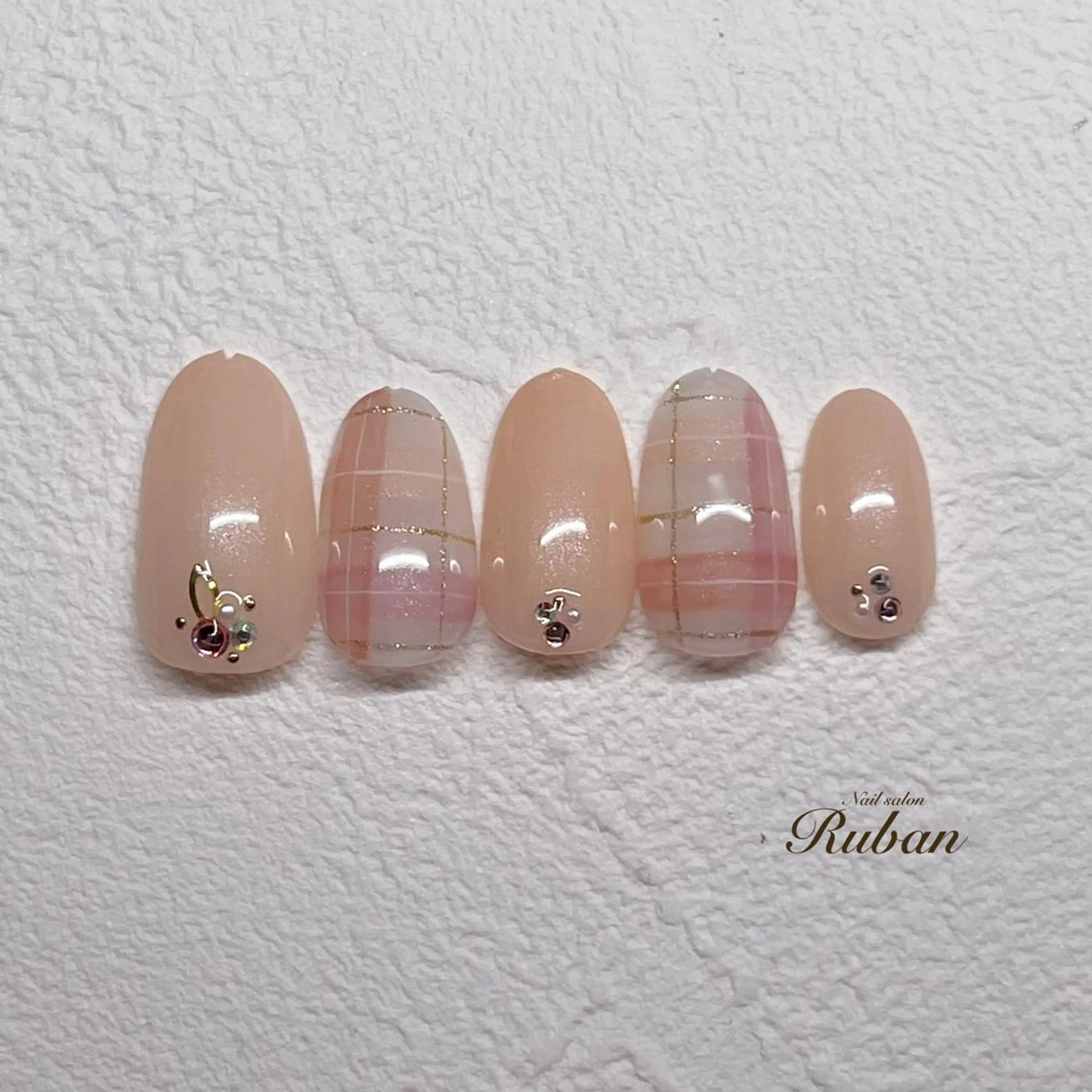 ネイル Nail salon Ruban所属・Nail salon Rubanのネイルデザイン