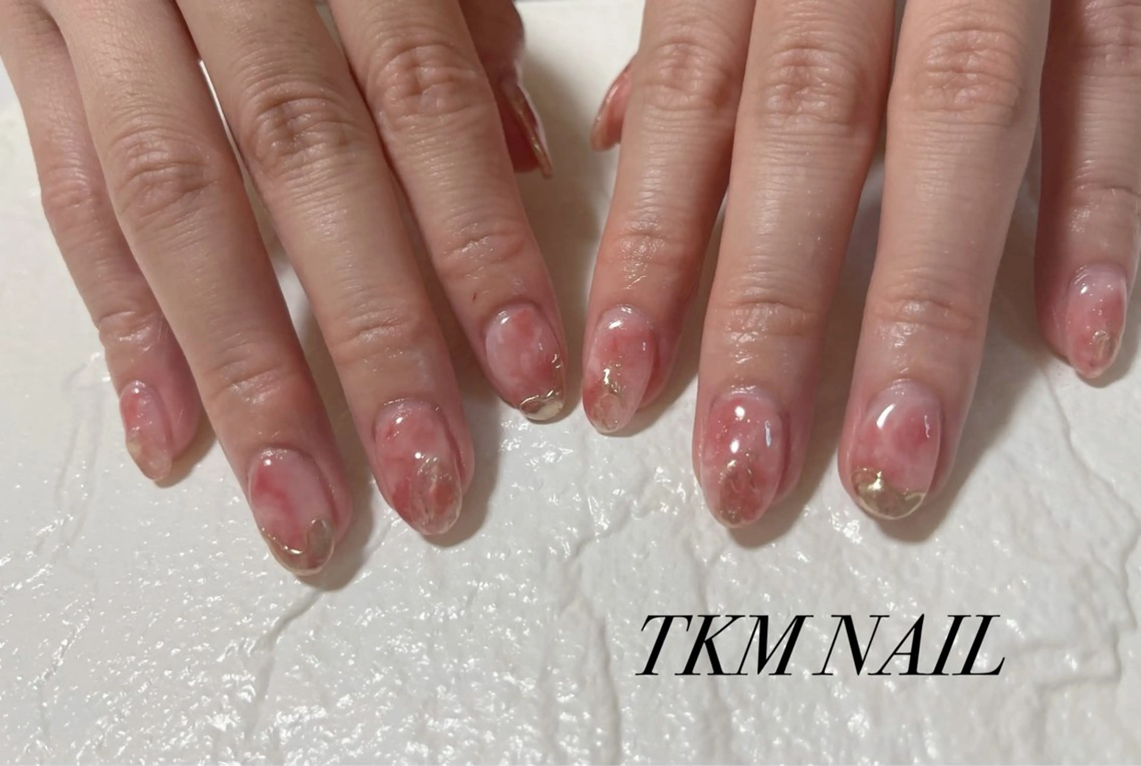 ネイル ゴージャス ニュアンスネイル ______ TKM  NAILのネイルデザイン