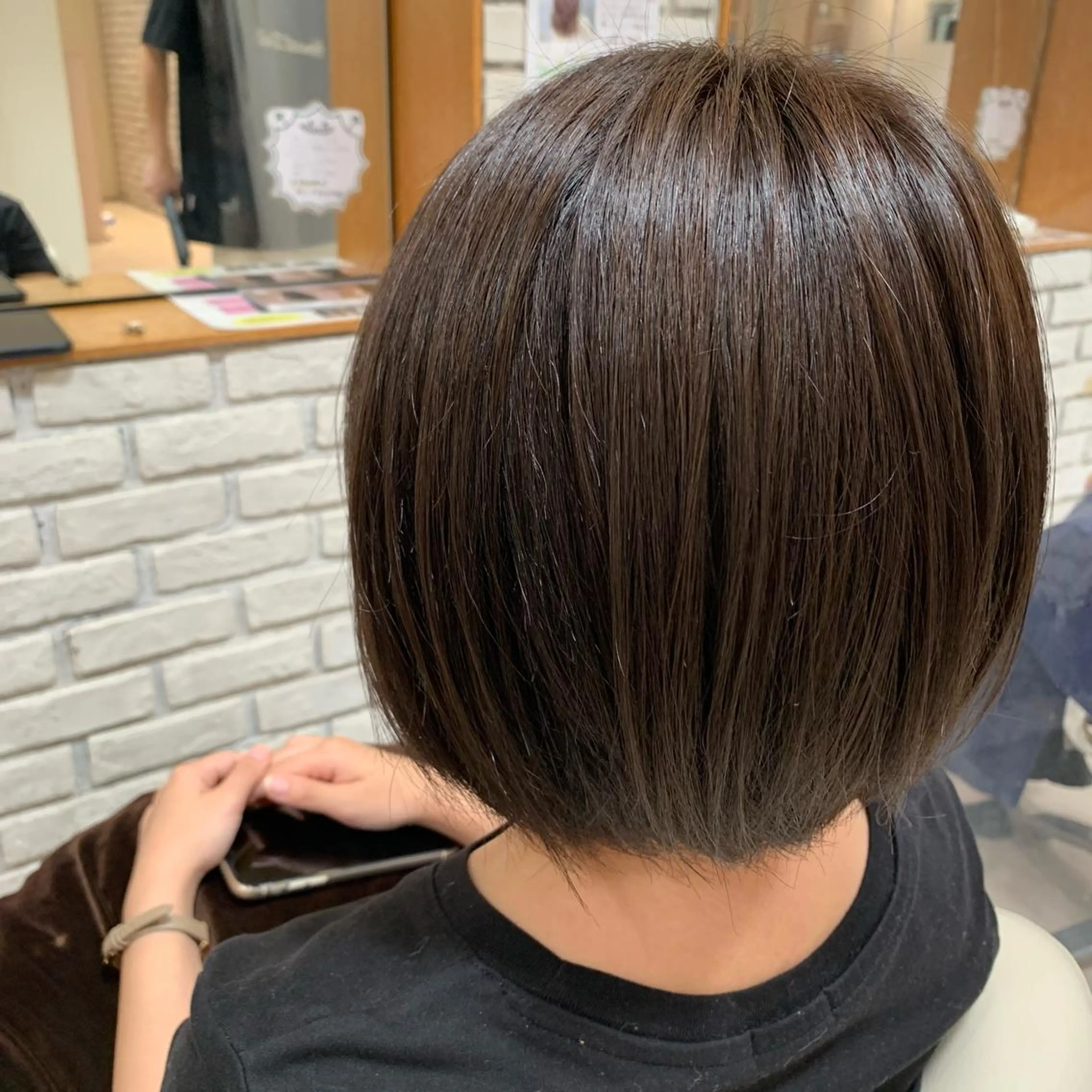 ショート カラー 宮本 季奈のヘアスタイル