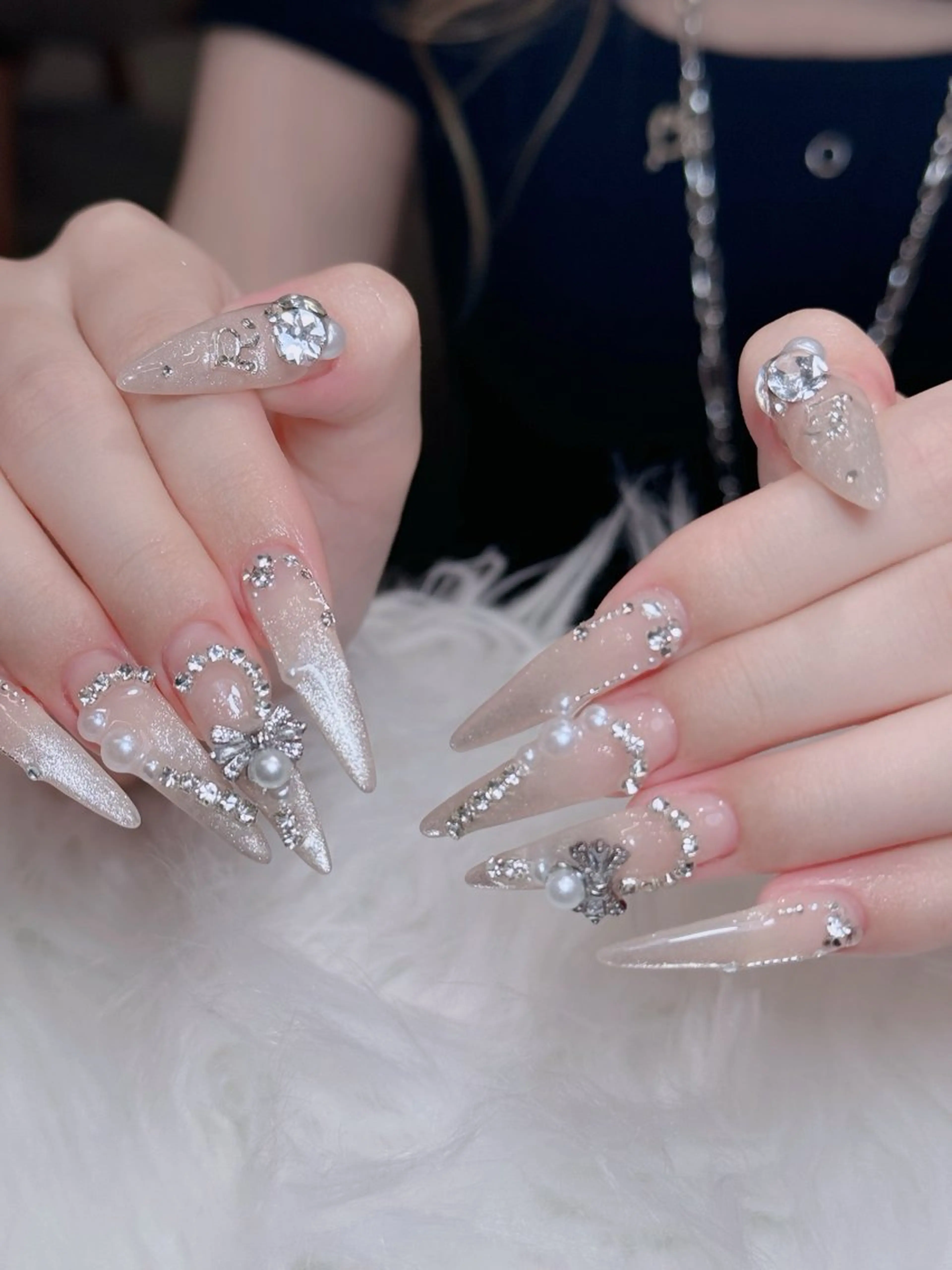 ネイル オーロラネイル チークネイル フットネイル フレンチネイル 韓国ネイル ハンドネイル Lumi Nail 新大久保3‘のネイルデザイン